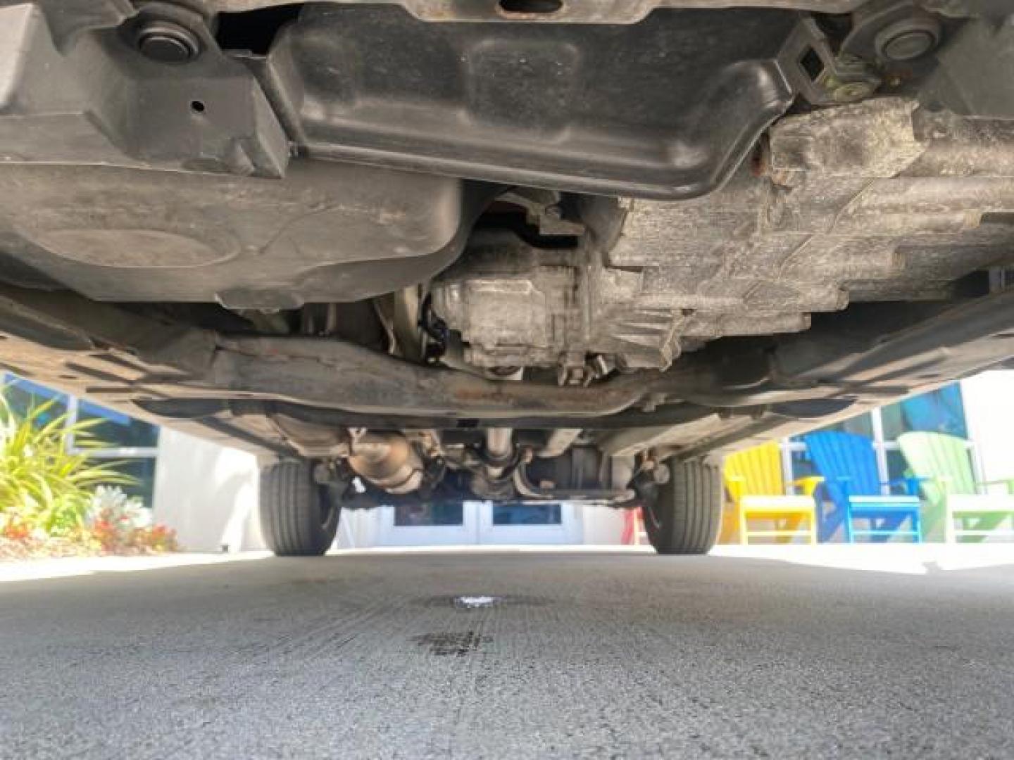 2005 Satin Silver Metallic /Black Honda CR-V AWD LX 1 OWNER LOW MILES 42,114 (SHSRD78595U) with an 2.4L DOHC MPFI 16-Valve i-VTEC I4 Engine engine, Automatic transmission, located at 4701 North Dixie Hwy, Pompano Beach, FL, 33064, (954) 422-2889, 26.240938, -80.123474 - OUR WEBPAGE FLORIDACARS1.COM HAS OVER 100 PHOTOS AND FREE CARFAX LINK 2005 HONDA CR-V LX VIN: SHSRD78595U324036 S H S R D 7 8 5 9 5 U 3 2 4 0 3 6 4 DOOR WAGON/SPORT UTILITY 2.4L I4 F DOHC GASOLINE ALL WHEEL DRIVE Top Features 4WD/AWD Cloth Seats Tow Hitch Basic Features ABS Brakes AM/FM Stereo Air C - Photo#21