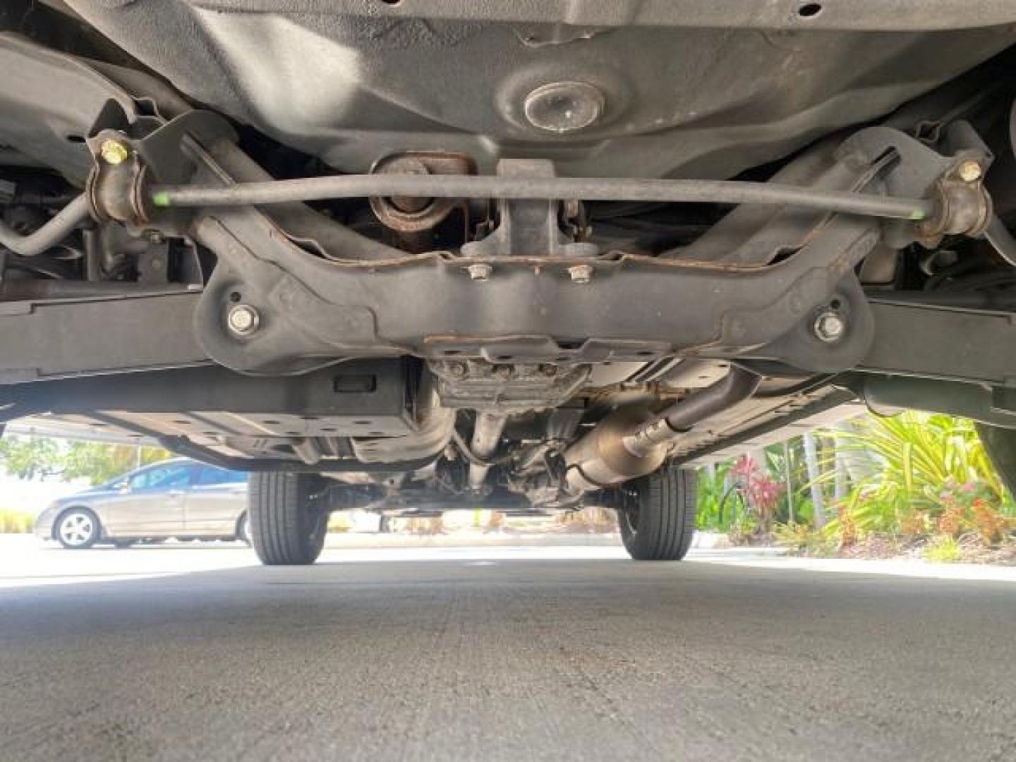 2005 Satin Silver Metallic /Black Honda CR-V AWD LX 1 OWNER LOW MILES 42,114 (SHSRD78595U) with an 2.4L DOHC MPFI 16-Valve i-VTEC I4 Engine engine, Automatic transmission, located at 4701 North Dixie Hwy, Pompano Beach, FL, 33064, (954) 422-2889, 26.240938, -80.123474 - OUR WEBPAGE FLORIDACARS1.COM HAS OVER 100 PHOTOS AND FREE CARFAX LINK 2005 HONDA CR-V LX VIN: SHSRD78595U324036 S H S R D 7 8 5 9 5 U 3 2 4 0 3 6 4 DOOR WAGON/SPORT UTILITY 2.4L I4 F DOHC GASOLINE ALL WHEEL DRIVE Top Features 4WD/AWD Cloth Seats Tow Hitch Basic Features ABS Brakes AM/FM Stereo Air C - Photo#22