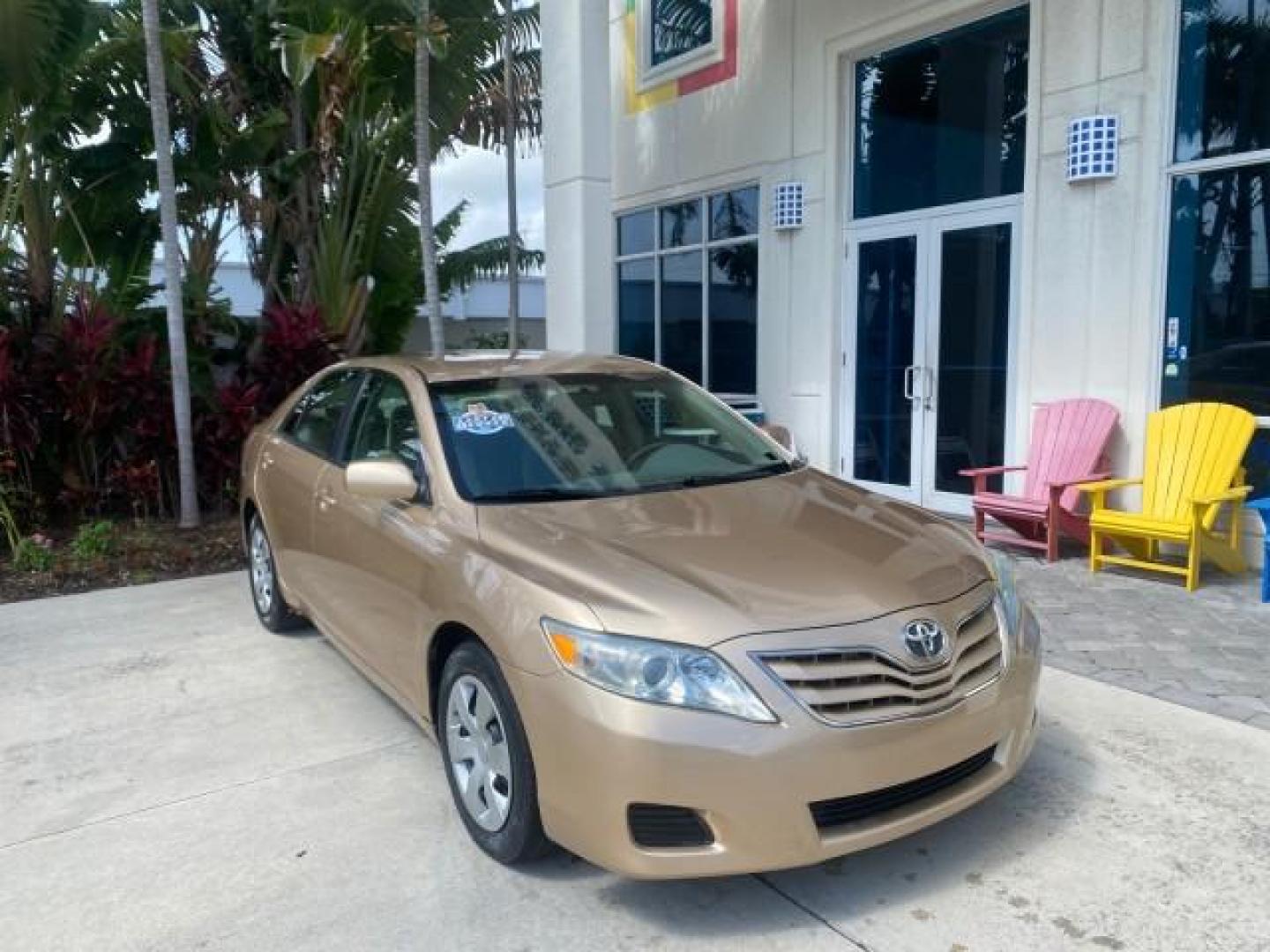 2010 Sandy Beach Metallic /Bisque Toyota Camry LE 1 OWNER LOW MILES 27,079 (4T1BF3EK1AU) with an 2.5L 4-Cyl Engine engine, Automatic transmission, located at 4701 North Dixie Hwy, Pompano Beach, FL, 33064, (954) 422-2889, 26.240938, -80.123474 - OUR WEBPAGE FLORIDACARS1.COM HAS OVER 100 PHOTOS AND FREE CARFAX LINK 2010 TOYOTA CAMRY LE WE WILL ADD NEW TIRES! VIN: 4T1BF3EK1AU533077 4 T 1 B F 3 E K 1 A U 5 3 3 0 7 7 SEDAN 4 DR 2.5L I4 F DOHC 16V 32 MPG GASOLINE FRONT WHEEL DRIVE Top Features Cloth Seats Basic Features ABS Brakes Auxiliary Audi - Photo#1