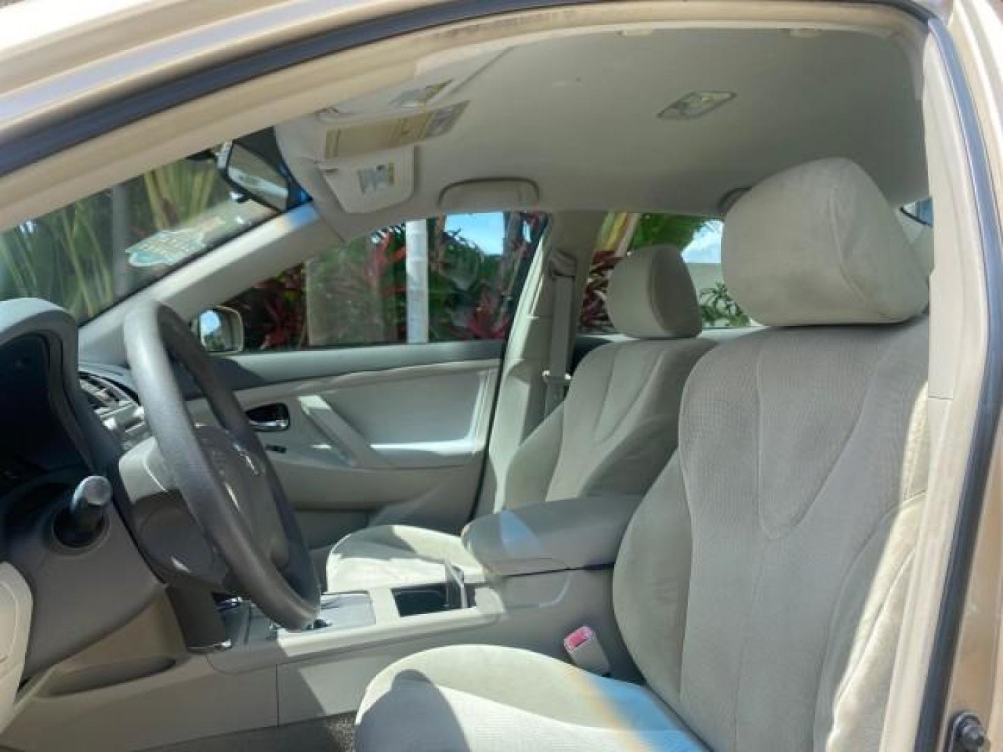 2010 Sandy Beach Metallic /Bisque Toyota Camry LE 1 OWNER LOW MILES 27,079 (4T1BF3EK1AU) with an 2.5L 4-Cyl Engine engine, Automatic transmission, located at 4701 North Dixie Hwy, Pompano Beach, FL, 33064, (954) 422-2889, 26.240938, -80.123474 - OUR WEBPAGE FLORIDACARS1.COM HAS OVER 100 PHOTOS AND FREE CARFAX LINK 2010 TOYOTA CAMRY LE WE WILL ADD NEW TIRES! VIN: 4T1BF3EK1AU533077 4 T 1 B F 3 E K 1 A U 5 3 3 0 7 7 SEDAN 4 DR 2.5L I4 F DOHC 16V 32 MPG GASOLINE FRONT WHEEL DRIVE Top Features Cloth Seats Basic Features ABS Brakes Auxiliary Audi - Photo#30