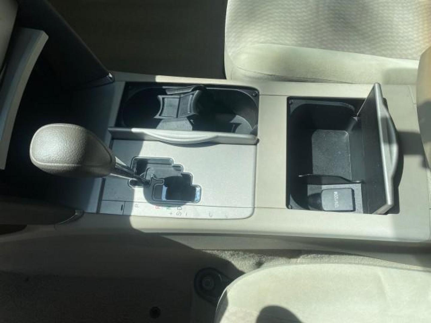 2010 Sandy Beach Metallic /Bisque Toyota Camry LE 1 OWNER LOW MILES 27,079 (4T1BF3EK1AU) with an 2.5L 4-Cyl Engine engine, Automatic transmission, located at 4701 North Dixie Hwy, Pompano Beach, FL, 33064, (954) 422-2889, 26.240938, -80.123474 - OUR WEBPAGE FLORIDACARS1.COM HAS OVER 100 PHOTOS AND FREE CARFAX LINK 2010 TOYOTA CAMRY LE WE WILL ADD NEW TIRES! VIN: 4T1BF3EK1AU533077 4 T 1 B F 3 E K 1 A U 5 3 3 0 7 7 SEDAN 4 DR 2.5L I4 F DOHC 16V 32 MPG GASOLINE FRONT WHEEL DRIVE Top Features Cloth Seats Basic Features ABS Brakes Auxiliary Audi - Photo#47