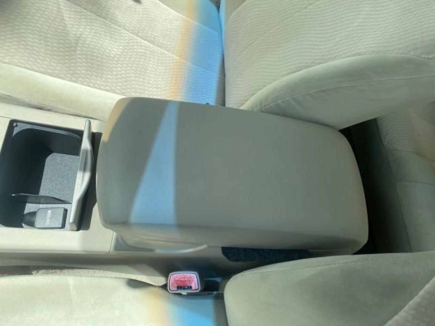 2010 Sandy Beach Metallic /Bisque Toyota Camry LE 1 OWNER LOW MILES 27,079 (4T1BF3EK1AU) with an 2.5L 4-Cyl Engine engine, Automatic transmission, located at 4701 North Dixie Hwy, Pompano Beach, FL, 33064, (954) 422-2889, 26.240938, -80.123474 - OUR WEBPAGE FLORIDACARS1.COM HAS OVER 100 PHOTOS AND FREE CARFAX LINK 2010 TOYOTA CAMRY LE WE WILL ADD NEW TIRES! VIN: 4T1BF3EK1AU533077 4 T 1 B F 3 E K 1 A U 5 3 3 0 7 7 SEDAN 4 DR 2.5L I4 F DOHC 16V 32 MPG GASOLINE FRONT WHEEL DRIVE Top Features Cloth Seats Basic Features ABS Brakes Auxiliary Audi - Photo#48