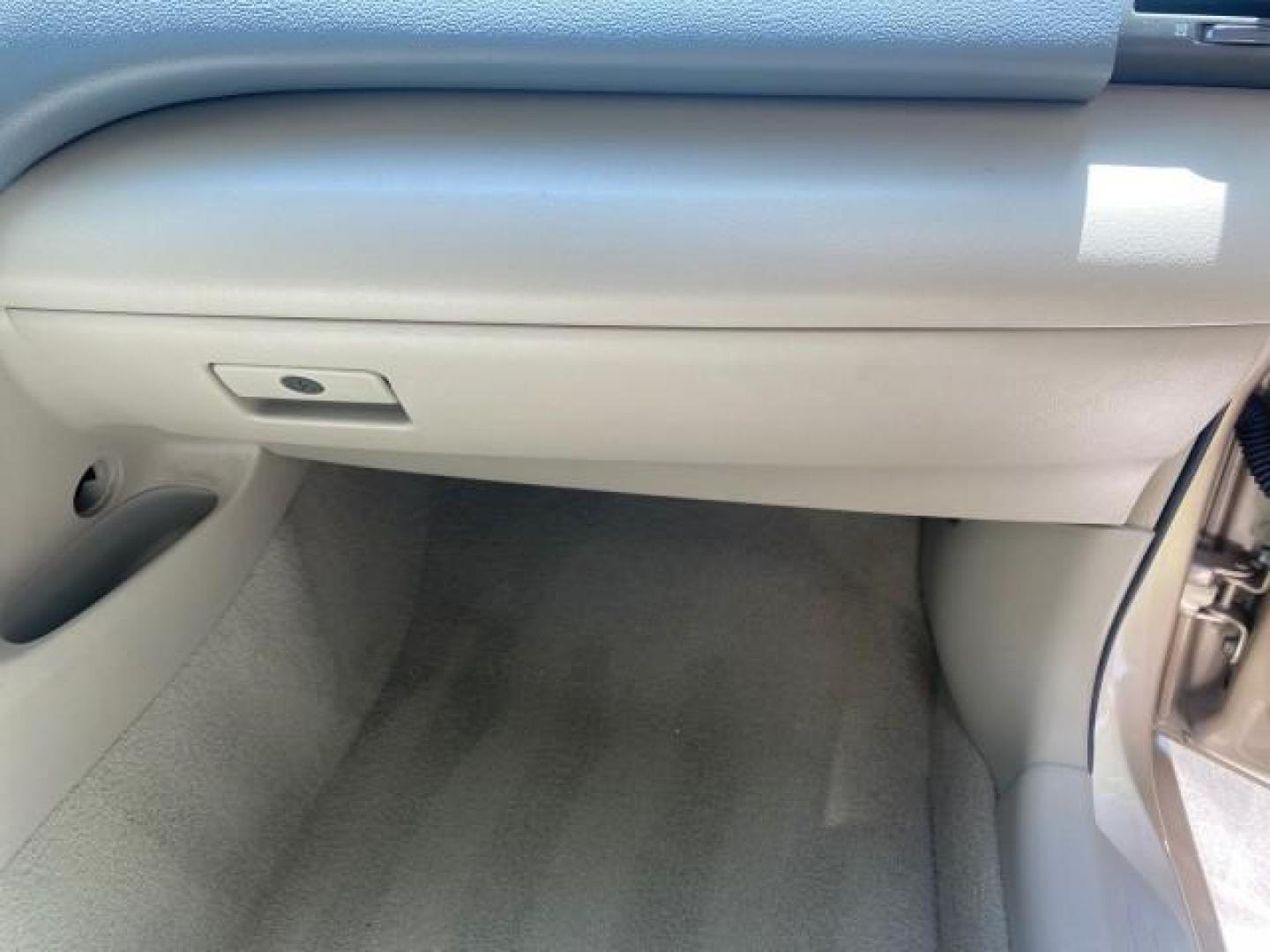 2010 Sandy Beach Metallic /Bisque Toyota Camry LE 1 OWNER LOW MILES 27,079 (4T1BF3EK1AU) with an 2.5L 4-Cyl Engine engine, Automatic transmission, located at 4701 North Dixie Hwy, Pompano Beach, FL, 33064, (954) 422-2889, 26.240938, -80.123474 - OUR WEBPAGE FLORIDACARS1.COM HAS OVER 100 PHOTOS AND FREE CARFAX LINK 2010 TOYOTA CAMRY LE WE WILL ADD NEW TIRES! VIN: 4T1BF3EK1AU533077 4 T 1 B F 3 E K 1 A U 5 3 3 0 7 7 SEDAN 4 DR 2.5L I4 F DOHC 16V 32 MPG GASOLINE FRONT WHEEL DRIVE Top Features Cloth Seats Basic Features ABS Brakes Auxiliary Audi - Photo#98