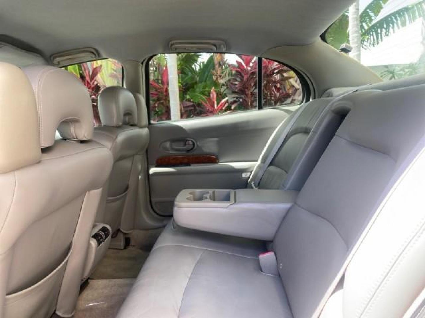 2003 Cabernet Red Metallic /Medium Gray Buick LeSabre Limited 1 OWNER FL LOW MILES 72,247 (1G4HR54KX3U) with an 3.8L 3800 V6 SFI Engine engine, Automatic transmission, located at 4701 North Dixie Hwy, Pompano Beach, FL, 33064, (954) 422-2889, 26.240938, -80.123474 - OUR WEBPAGE FLORIDACARS1.COM HAS OVER 100 PHOTOS AND FREE CARFAX LINK 2003 BUICK LESABRE LIMITED $ 31,795 NEW VIN: 1G4HR54KX3U187919 1 G 4 H R 5 4 K X 3 U 1 8 7 9 1 9 SEDAN 4 DR 3.8L V6 F 12V GASOLINE 29 MPG FRONT WHEEL DRIVE Top Features Alloy Wheels Front Seat Heaters Leather Seats Rear Seat Heate - Photo#67