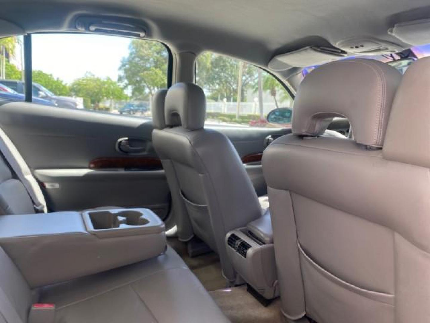 2003 Cabernet Red Metallic /Medium Gray Buick LeSabre Limited 1 OWNER FL LOW MILES 72,247 (1G4HR54KX3U) with an 3.8L 3800 V6 SFI Engine engine, Automatic transmission, located at 4701 North Dixie Hwy, Pompano Beach, FL, 33064, (954) 422-2889, 26.240938, -80.123474 - OUR WEBPAGE FLORIDACARS1.COM HAS OVER 100 PHOTOS AND FREE CARFAX LINK 2003 BUICK LESABRE LIMITED $ 31,795 NEW VIN: 1G4HR54KX3U187919 1 G 4 H R 5 4 K X 3 U 1 8 7 9 1 9 SEDAN 4 DR 3.8L V6 F 12V GASOLINE 29 MPG FRONT WHEEL DRIVE Top Features Alloy Wheels Front Seat Heaters Leather Seats Rear Seat Heate - Photo#94