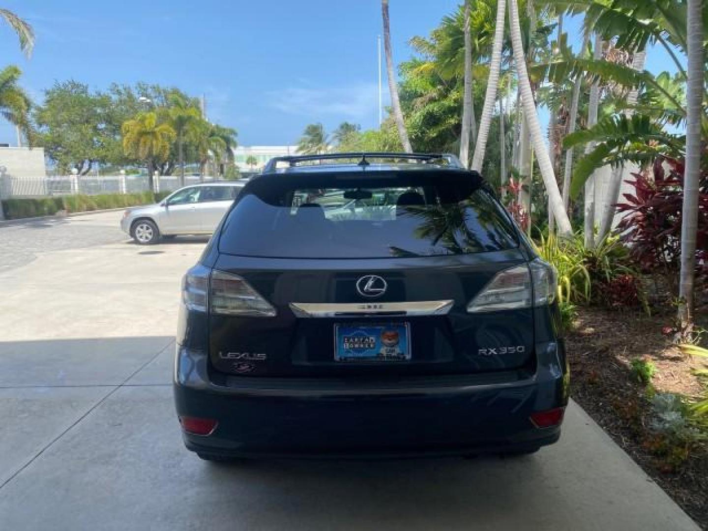2010 Smoky Granite Mica /Light Gray Lexus RX 350 1 OWNER FL LOW MILES 86,864 (2T2ZK1BA2AC) with an 3.5L DOHC SFI 24-Valve V6 Engine engine, Automatic transmission, located at 4701 North Dixie Hwy, Pompano Beach, FL, 33064, (954) 422-2889, 26.240938, -80.123474 - OUR WEBPAGE FLORIDACARS1.COM HAS OVER 100 PHOTOS AND FREE CARFAX LINK 2010 LEXUS RX 350 VIN: 2T2ZK1BA2AC032402 2 T 2 Z K 1 B A 2 A C 0 3 2 4 0 2 4 DOOR WAGON/SPORT UTILITY 3.5L V6 F DOHC 24V GASOLINE Top Features Alloy Wheels Parking Sensors Bluetooth Technology Power Hatch/Deck Lid Front Seat Heate - Photo#6