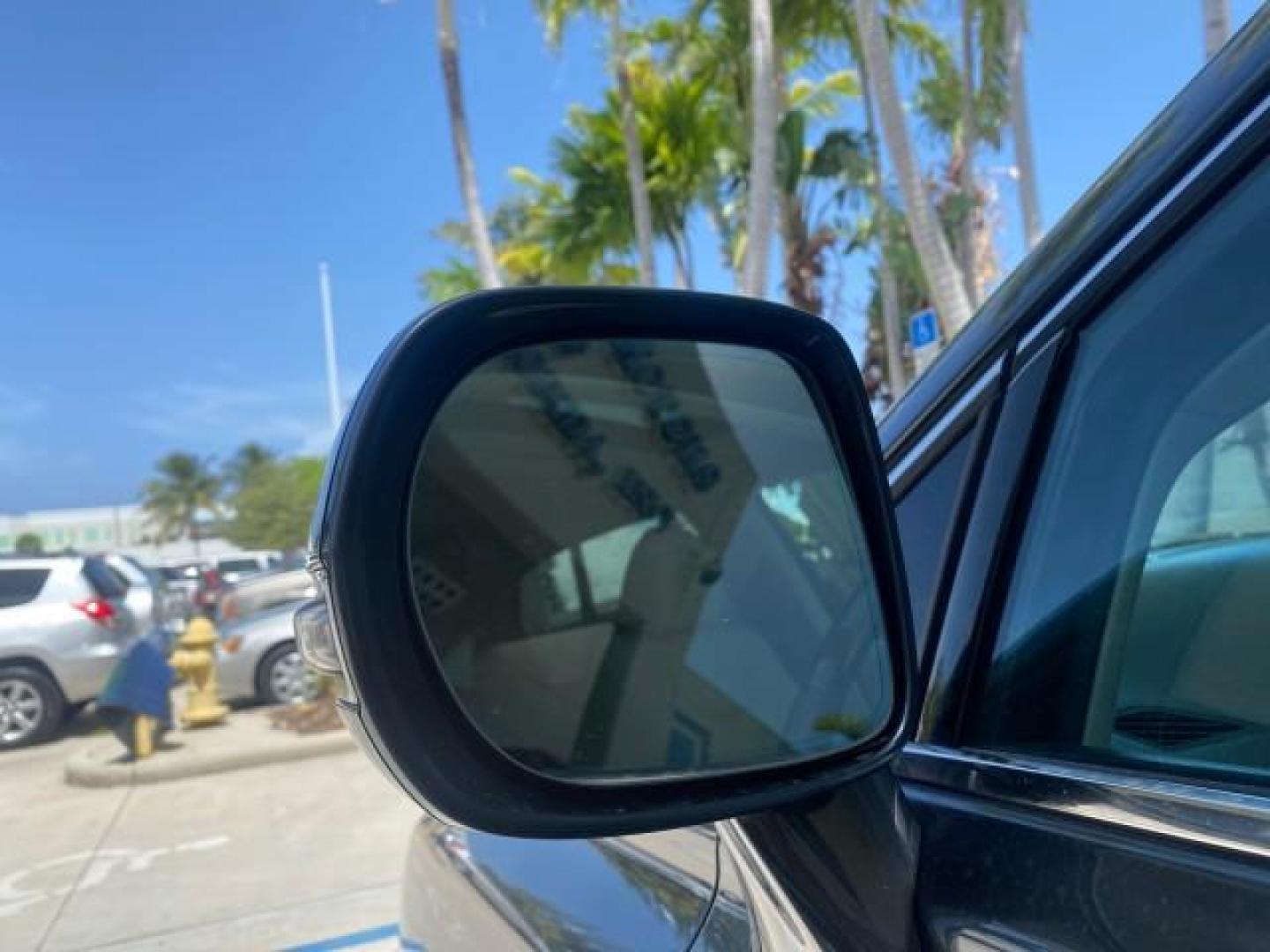 2010 Smoky Granite Mica /Light Gray Lexus RX 350 1 OWNER FL LOW MILES 86,864 (2T2ZK1BA2AC) with an 3.5L DOHC SFI 24-Valve V6 Engine engine, Automatic transmission, located at 4701 North Dixie Hwy, Pompano Beach, FL, 33064, (954) 422-2889, 26.240938, -80.123474 - OUR WEBPAGE FLORIDACARS1.COM HAS OVER 100 PHOTOS AND FREE CARFAX LINK 2010 LEXUS RX 350 VIN: 2T2ZK1BA2AC032402 2 T 2 Z K 1 B A 2 A C 0 3 2 4 0 2 4 DOOR WAGON/SPORT UTILITY 3.5L V6 F DOHC 24V GASOLINE Top Features Alloy Wheels Parking Sensors Bluetooth Technology Power Hatch/Deck Lid Front Seat Heate - Photo#29