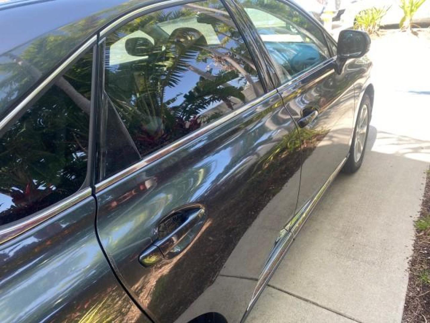 2010 Smoky Granite Mica /Light Gray Lexus RX 350 1 OWNER FL LOW MILES 86,864 (2T2ZK1BA2AC) with an 3.5L DOHC SFI 24-Valve V6 Engine engine, Automatic transmission, located at 4701 North Dixie Hwy, Pompano Beach, FL, 33064, (954) 422-2889, 26.240938, -80.123474 - OUR WEBPAGE FLORIDACARS1.COM HAS OVER 100 PHOTOS AND FREE CARFAX LINK 2010 LEXUS RX 350 VIN: 2T2ZK1BA2AC032402 2 T 2 Z K 1 B A 2 A C 0 3 2 4 0 2 4 DOOR WAGON/SPORT UTILITY 3.5L V6 F DOHC 24V GASOLINE Top Features Alloy Wheels Parking Sensors Bluetooth Technology Power Hatch/Deck Lid Front Seat Heate - Photo#98