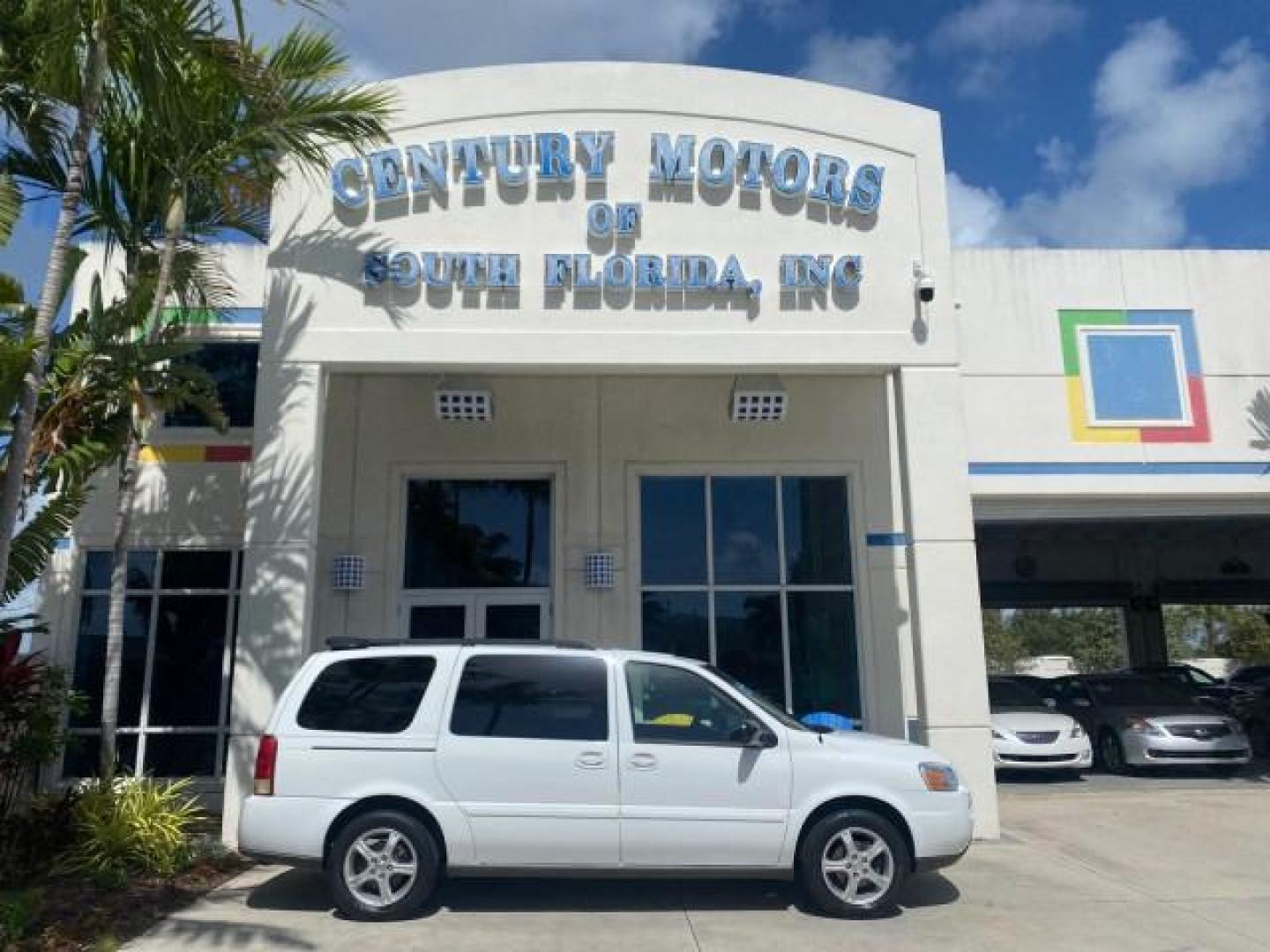 2005 Summit White /Neutral Chevrolet Uplander 1 OWNER LS LOW MILES 30,731 (1GNDV23L85D) with an 3.5L 3500 V6 SFI Engine engine, Automatic transmission, located at 4701 North Dixie Hwy, Pompano Beach, FL, 33064, (954) 422-2889, 26.240938, -80.123474 - OUR WEBPAGE FLORIDACARS1.COM HAS OVER 100 PHOTOS AND FREE CARFAX LINK 2005 CHEVROLET UPLANDER LS VIN: 1GNDV23L85D243888 1 G N D V 2 3 L 8 5 D 2 4 3 8 8 8 VAN 3.5L I6 F GASOLINE FRONT WHEEL DRIVE Top Features Alloy Wheels Leatherette and Cloth Parking Sensors Quad Seats Rear Air Conditioning Rear E - Photo#0