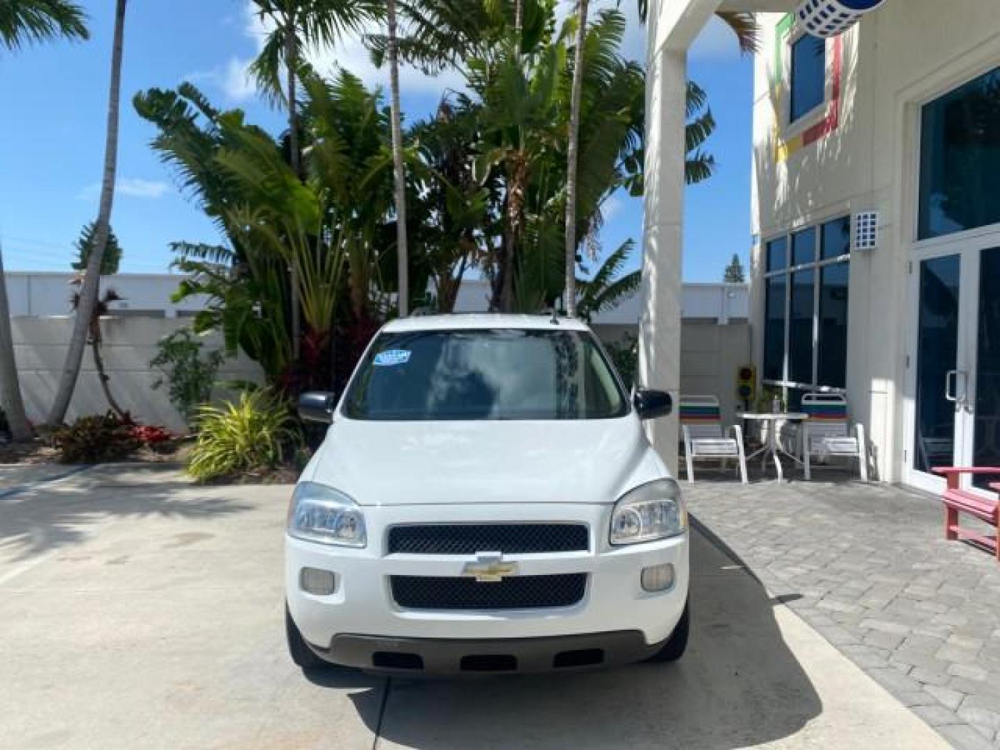 2005 Summit White /Neutral Chevrolet Uplander 1 OWNER LS LOW MILES 30,731 (1GNDV23L85D) with an 3.5L 3500 V6 SFI Engine engine, Automatic transmission, located at 4701 North Dixie Hwy, Pompano Beach, FL, 33064, (954) 422-2889, 26.240938, -80.123474 - OUR WEBPAGE FLORIDACARS1.COM HAS OVER 100 PHOTOS AND FREE CARFAX LINK 2005 CHEVROLET UPLANDER LS VIN: 1GNDV23L85D243888 1 G N D V 2 3 L 8 5 D 2 4 3 8 8 8 VAN 3.5L I6 F GASOLINE FRONT WHEEL DRIVE Top Features Alloy Wheels Leatherette and Cloth Parking Sensors Quad Seats Rear Air Conditioning Rear E - Photo#2