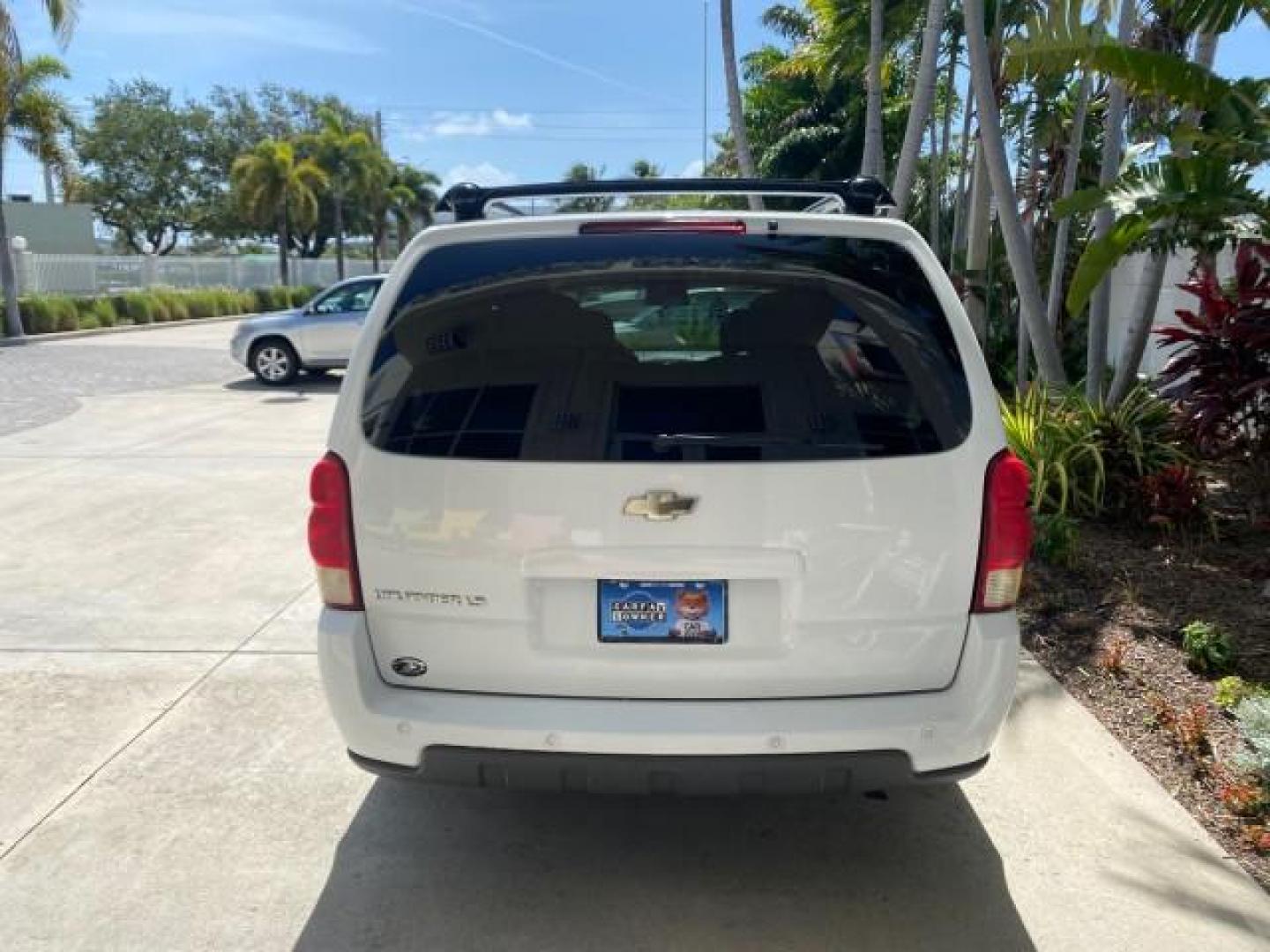 2005 Summit White /Neutral Chevrolet Uplander 1 OWNER LS LOW MILES 30,731 (1GNDV23L85D) with an 3.5L 3500 V6 SFI Engine engine, Automatic transmission, located at 4701 North Dixie Hwy, Pompano Beach, FL, 33064, (954) 422-2889, 26.240938, -80.123474 - OUR WEBPAGE FLORIDACARS1.COM HAS OVER 100 PHOTOS AND FREE CARFAX LINK 2005 CHEVROLET UPLANDER LS VIN: 1GNDV23L85D243888 1 G N D V 2 3 L 8 5 D 2 4 3 8 8 8 VAN 3.5L I6 F GASOLINE FRONT WHEEL DRIVE Top Features Alloy Wheels Leatherette and Cloth Parking Sensors Quad Seats Rear Air Conditioning Rear E - Photo#82