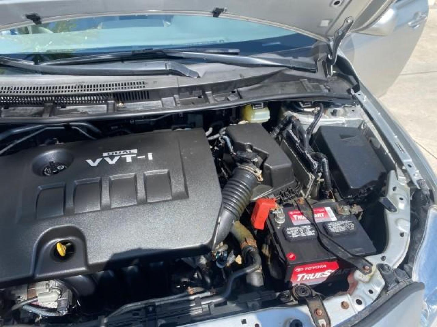 2009 Super White /Ash Toyota Corolla LE 1 OWNER LOW MILES 27,181 (JTDBL40E79J) with an 1.8L DOHC SFI 16-Valve VVT-i 4-Cyl Engine engine, Automatic transmission, located at 4701 North Dixie Hwy, Pompano Beach, FL, 33064, (954) 422-2889, 26.240938, -80.123474 - OUR WEBPAGE FLORIDACARS1.COM HAS OVER 100 PHOTOS AND FREE CARFAX LINK 2009 TOYOTA COROLLA LE VIN: JTDBL40E79J022099 J T D B L 4 0 E 7 9 J 0 2 2 0 9 9 SEDAN 4 DR 1.8L I4 F DOHC 16V 35 MPG GASOLINE FRONT WHEEL DRIVE Top Features Cloth Seats Basic Features ABS Brakes AM/FM Stereo Air Conditioning Autom - Photo#25