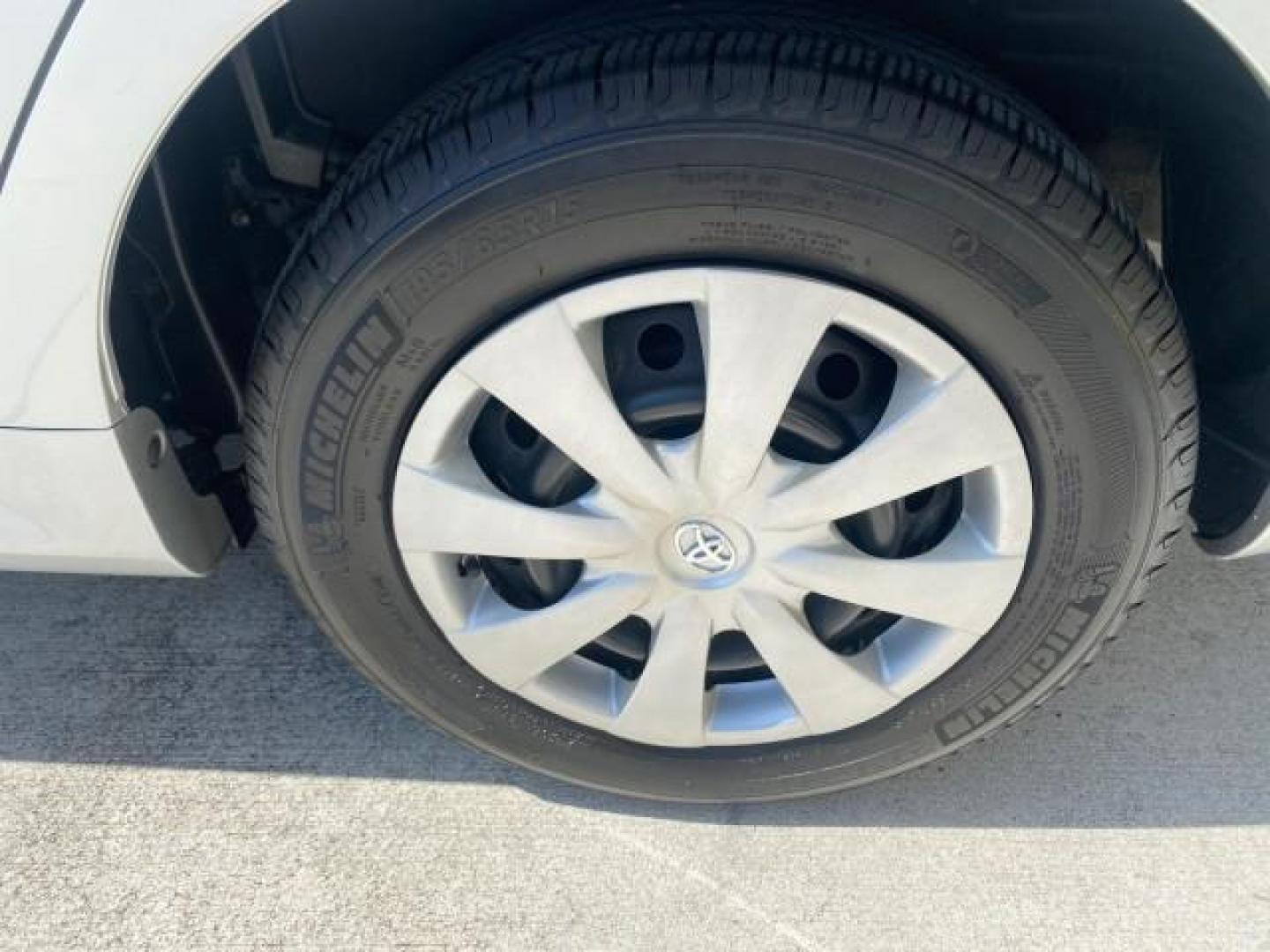 2009 Super White /Ash Toyota Corolla LE 1 OWNER LOW MILES 27,181 (JTDBL40E79J) with an 1.8L DOHC SFI 16-Valve VVT-i 4-Cyl Engine engine, Automatic transmission, located at 4701 North Dixie Hwy, Pompano Beach, FL, 33064, (954) 422-2889, 26.240938, -80.123474 - OUR WEBPAGE FLORIDACARS1.COM HAS OVER 100 PHOTOS AND FREE CARFAX LINK 2009 TOYOTA COROLLA LE VIN: JTDBL40E79J022099 J T D B L 4 0 E 7 9 J 0 2 2 0 9 9 SEDAN 4 DR 1.8L I4 F DOHC 16V 35 MPG GASOLINE FRONT WHEEL DRIVE Top Features Cloth Seats Basic Features ABS Brakes AM/FM Stereo Air Conditioning Autom - Photo#69