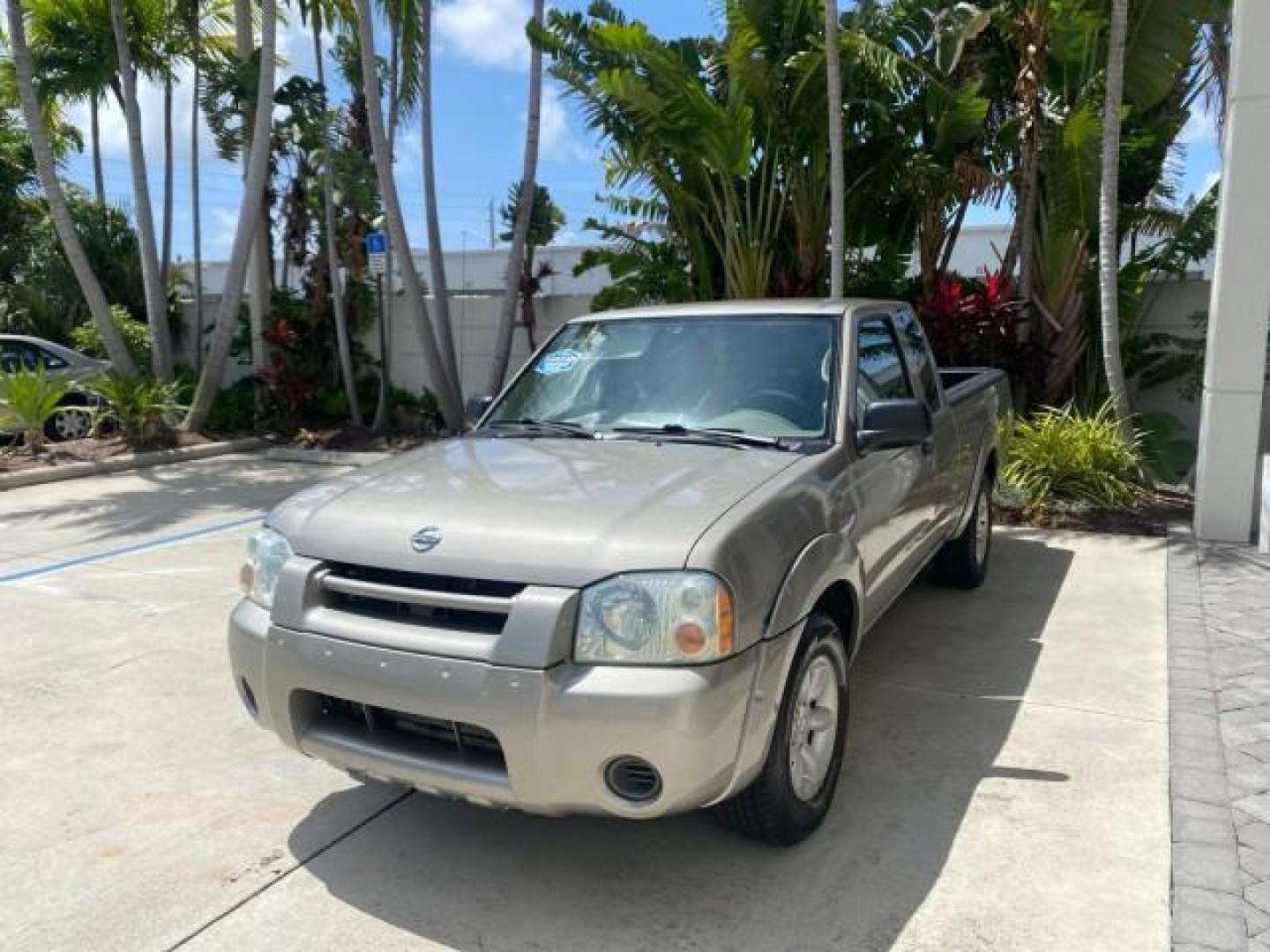 2004 Radiant Silver Metallic /Gray Nissan Frontier 2WD XE LOW MILES 70,508 (1N6DD26T74C) with an 2.4L DOHC SMPI 16-Valve 4-Cyl Engine engine, Manual transmission, located at 4701 North Dixie Hwy, Pompano Beach, FL, 33064, (954) 422-2889, 26.240938, -80.123474 - OUR WEBPAGE FLORIDACARS1.COM HAS OVER 100 PHOTOS AND FREE CARFAX LINK 2004 NISSAN FRONTIER VIN: 1N6DD26T74C451236 CLUB CAB PICKUP 2.4L I4 F DOHC 16V GASOLINE REAR WHEEL DRIVE Top Features Bed Liner Cloth Seats Basic Features ABS Brakes AM/FM Stereo Air Conditioning CD Audio Manual Transmission Power - Photo#3