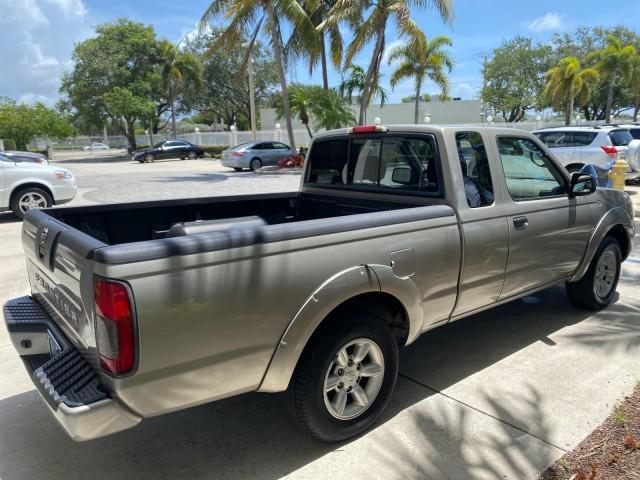 2004 Radiant Silver Metallic /Gray Nissan Frontier 2WD XE LOW MILES 70,694 (1N6DD26T74C) with an 2.4L DOHC SMPI 16-Valve 4-Cyl Engine engine, Manual transmission, located at 4701 North Dixie Hwy, Pompano Beach, FL, 33064, (954) 422-2889, 26.240938, -80.123474 - OUR WEBPAGE FLORIDACARS1.COM HAS OVER 100 PHOTOS AND FREE CARFAX LINK 2004 NISSAN FRONTIER VIN: 1N6DD26T74C451236 CLUB CAB PICKUP 2.4L I4 F DOHC 16V GASOLINE REAR WHEEL DRIVE Top Features Bed Liner Cloth Seats Basic Features ABS Brakes AM/FM Stereo Air Conditioning CD Audio Manual Transmission Power - Photo#7