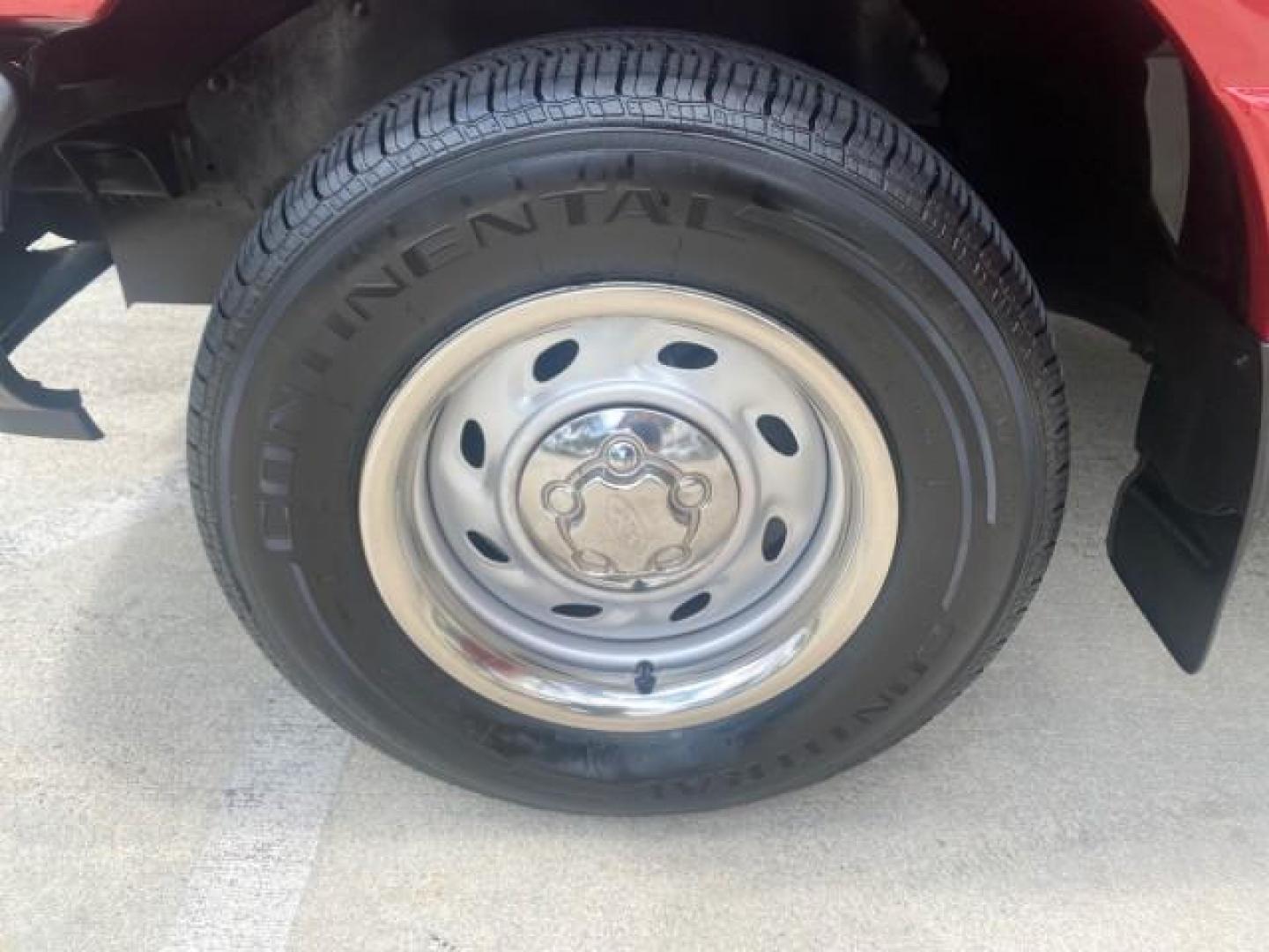 2000 Bright Red /Medium Graphite Ford Ranger XL LOW MILES 68,660 5 SPD (1FTYR10C5YT) with an 2.5L SOHC SEFI 4-Cyl Engine engine, Manual transmission, located at 4701 North Dixie Hwy, Pompano Beach, FL, 33064, (954) 422-2889, 26.240938, -80.123474 - OUR WEBPAGE FLORIDACARS1.COM HAS OVER 100 PHOTOS AND FREE CARFAX LINK 2000 FORD RANGER XL VIN: 1FTYR10C5YTB43464 1 F T Y R 1 0 C 5 Y T B 4 3 4 6 4 PICKUP 2.5L I4 F SOHC 8V GASOLINE REAR WHEEL DRIVE Top Features Bed Liner Cloth Seats Tow Hitch Vinyl Seats Basic Features ABS Brakes AM/FM Stereo CD Aud - Photo#19