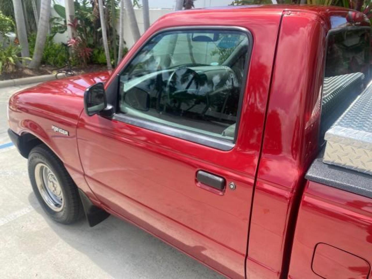 2000 Bright Red /Medium Graphite Ford Ranger XL LOW MILES 68,660 5 SPD (1FTYR10C5YT) with an 2.5L SOHC SEFI 4-Cyl Engine engine, Manual transmission, located at 4701 North Dixie Hwy, Pompano Beach, FL, 33064, (954) 422-2889, 26.240938, -80.123474 - OUR WEBPAGE FLORIDACARS1.COM HAS OVER 100 PHOTOS AND FREE CARFAX LINK 2000 FORD RANGER XL VIN: 1FTYR10C5YTB43464 1 F T Y R 1 0 C 5 Y T B 4 3 4 6 4 PICKUP 2.5L I4 F SOHC 8V GASOLINE REAR WHEEL DRIVE Top Features Bed Liner Cloth Seats Tow Hitch Vinyl Seats Basic Features ABS Brakes AM/FM Stereo CD Aud - Photo#27