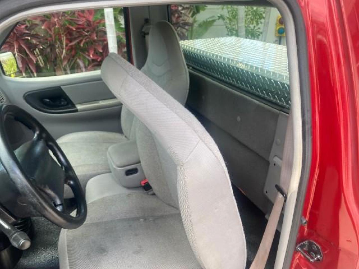 2000 Bright Red /Medium Graphite Ford Ranger XL LOW MILES 68,660 5 SPD (1FTYR10C5YT) with an 2.5L SOHC SEFI 4-Cyl Engine engine, Manual transmission, located at 4701 North Dixie Hwy, Pompano Beach, FL, 33064, (954) 422-2889, 26.240938, -80.123474 - OUR WEBPAGE FLORIDACARS1.COM HAS OVER 100 PHOTOS AND FREE CARFAX LINK 2000 FORD RANGER XL VIN: 1FTYR10C5YTB43464 1 F T Y R 1 0 C 5 Y T B 4 3 4 6 4 PICKUP 2.5L I4 F SOHC 8V GASOLINE REAR WHEEL DRIVE Top Features Bed Liner Cloth Seats Tow Hitch Vinyl Seats Basic Features ABS Brakes AM/FM Stereo CD Aud - Photo#60