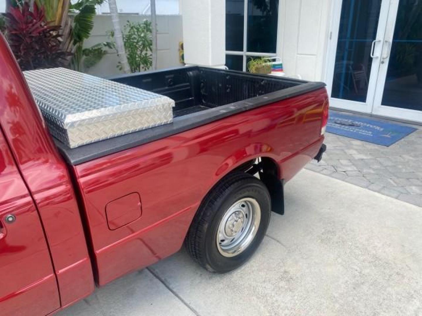 2000 Bright Red /Medium Graphite Ford Ranger XL LOW MILES 68,660 5 SPD (1FTYR10C5YT) with an 2.5L SOHC SEFI 4-Cyl Engine engine, Manual transmission, located at 4701 North Dixie Hwy, Pompano Beach, FL, 33064, (954) 422-2889, 26.240938, -80.123474 - OUR WEBPAGE FLORIDACARS1.COM HAS OVER 100 PHOTOS AND FREE CARFAX LINK 2000 FORD RANGER XL VIN: 1FTYR10C5YTB43464 1 F T Y R 1 0 C 5 Y T B 4 3 4 6 4 PICKUP 2.5L I4 F SOHC 8V GASOLINE REAR WHEEL DRIVE Top Features Bed Liner Cloth Seats Tow Hitch Vinyl Seats Basic Features ABS Brakes AM/FM Stereo CD Aud - Photo#64