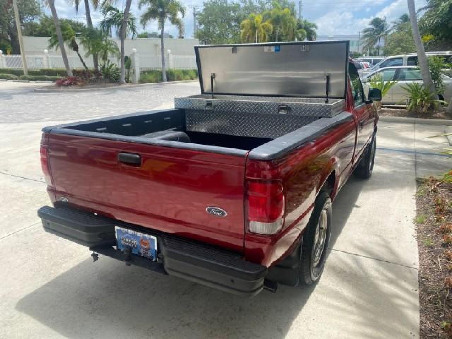 2000 Bright Red /Medium Graphite Ford Ranger XL LOW MILES 68,660 5 SPD (1FTYR10C5YT) with an 2.5L SOHC SEFI 4-Cyl Engine engine, Manual transmission, located at 4701 North Dixie Hwy, Pompano Beach, FL, 33064, (954) 422-2889, 26.240938, -80.123474 - OUR WEBPAGE FLORIDACARS1.COM HAS OVER 100 PHOTOS AND FREE CARFAX LINK 2000 FORD RANGER XL VIN: 1FTYR10C5YTB43464 1 F T Y R 1 0 C 5 Y T B 4 3 4 6 4 PICKUP 2.5L I4 F SOHC 8V GASOLINE REAR WHEEL DRIVE Top Features Bed Liner Cloth Seats Tow Hitch Vinyl Seats Basic Features ABS Brakes AM/FM Stereo CD Aud - Photo#82
