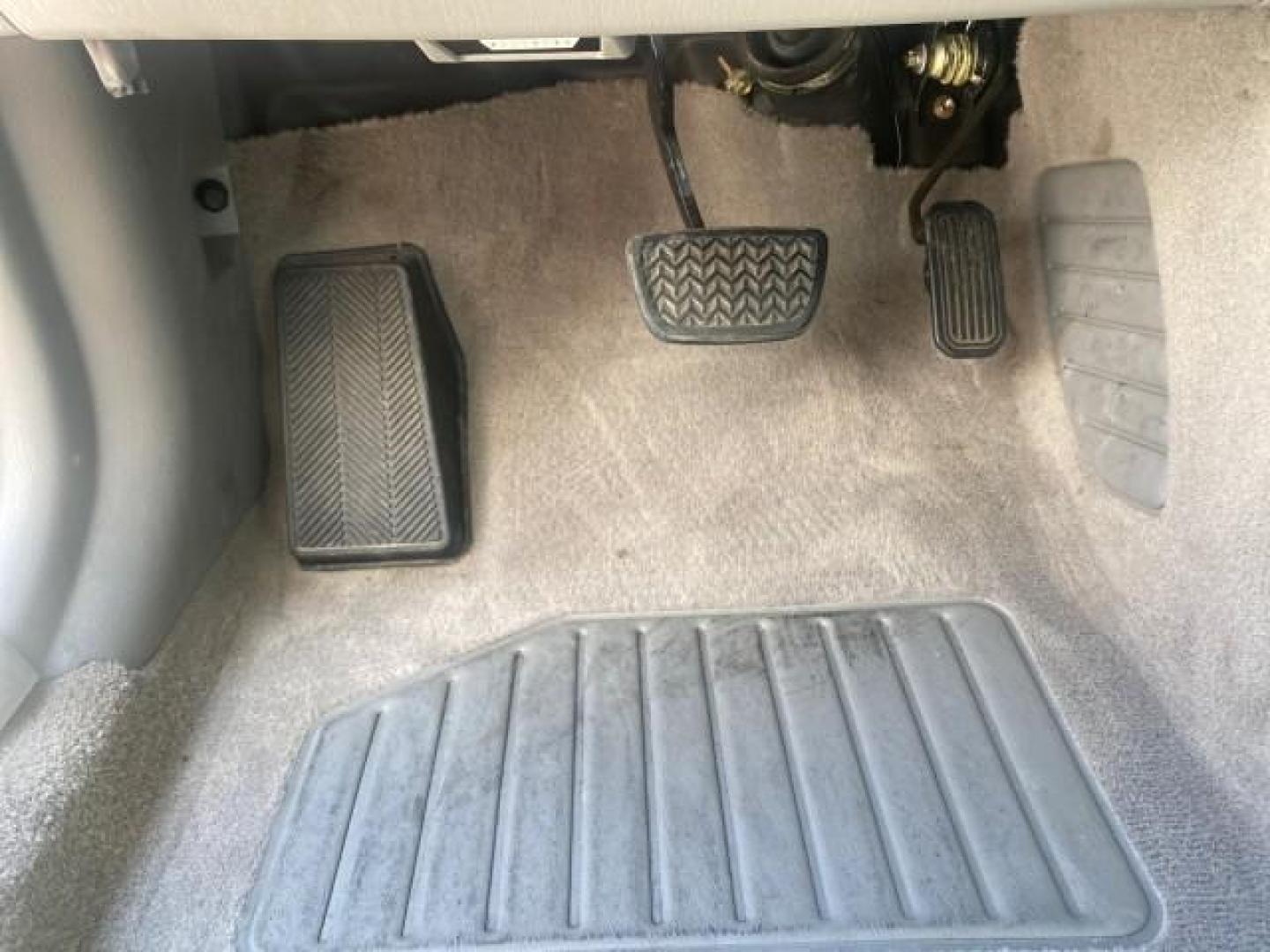 2003 Phantom Gray Pearl /Stone Toyota Camry LE 1 OWNER LOW MILES 68,159 (4T1BE32K23U) with an 2.4L DOHC Vvti 16-Valve 4-Cyl Engine engine, Automatic transmission, located at 4701 North Dixie Hwy, Pompano Beach, FL, 33064, (954) 422-2889, 26.240938, -80.123474 - OUR WEBPAGE FLORIDACARS1.COM HAS OVER 100 PHOTOS AND FREE CARFAX LINK 2003 TOYOTA CAMRY LE VIN: 4T1BE32K23U150498 4 T 1 B E 3 2 K 2 3 U 1 5 0 4 9 8 SEDAN 4 DR 2.4L I4 F DOHC 16V GASOLINE FRONT WHEEL DRIVE Top Features Cloth Seats Basic Features ABS Brakes Automatic Transmission Power Locks Power Win - Photo#43