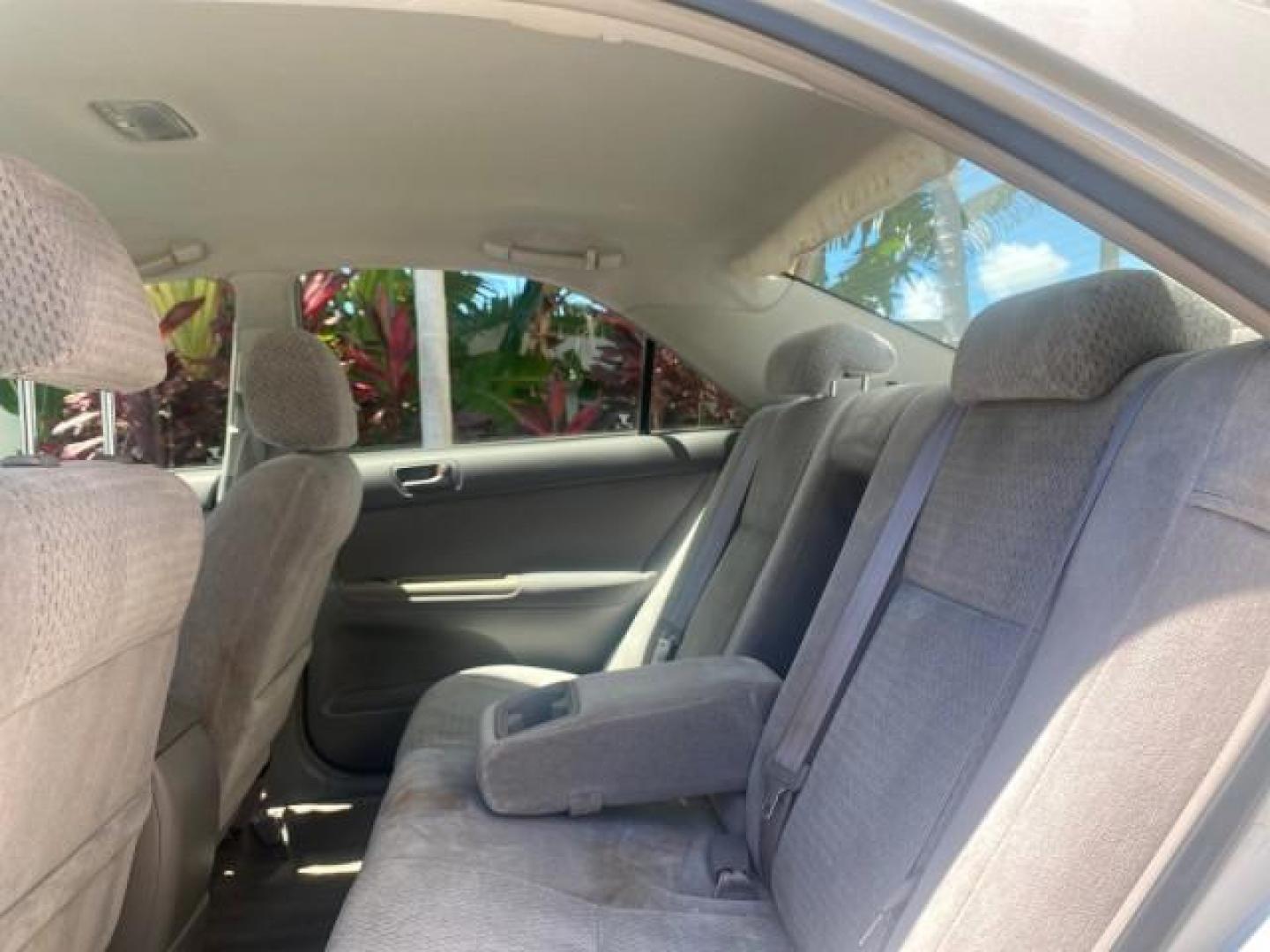2003 Phantom Gray Pearl /Stone Toyota Camry LE 1 OWNER LOW MILES 68,159 (4T1BE32K23U) with an 2.4L DOHC Vvti 16-Valve 4-Cyl Engine engine, Automatic transmission, located at 4701 North Dixie Hwy, Pompano Beach, FL, 33064, (954) 422-2889, 26.240938, -80.123474 - OUR WEBPAGE FLORIDACARS1.COM HAS OVER 100 PHOTOS AND FREE CARFAX LINK 2003 TOYOTA CAMRY LE VIN: 4T1BE32K23U150498 4 T 1 B E 3 2 K 2 3 U 1 5 0 4 9 8 SEDAN 4 DR 2.4L I4 F DOHC 16V GASOLINE FRONT WHEEL DRIVE Top Features Cloth Seats Basic Features ABS Brakes Automatic Transmission Power Locks Power Win - Photo#64