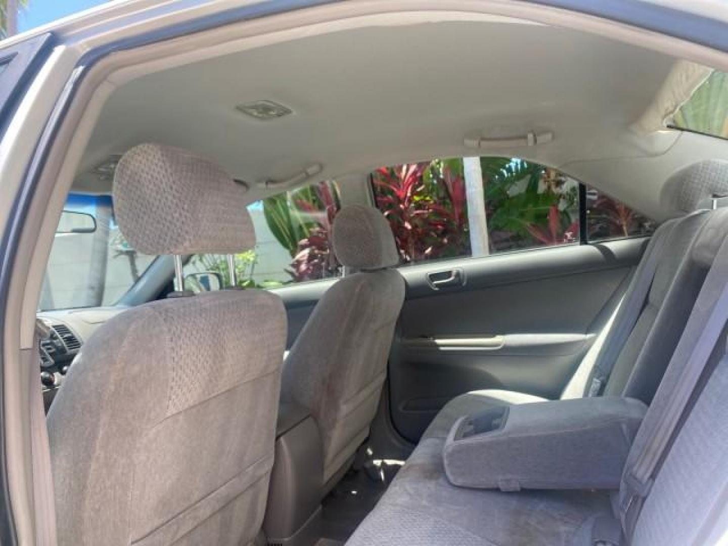2003 Phantom Gray Pearl /Stone Toyota Camry LE 1 OWNER LOW MILES 68,159 (4T1BE32K23U) with an 2.4L DOHC Vvti 16-Valve 4-Cyl Engine engine, Automatic transmission, located at 4701 North Dixie Hwy, Pompano Beach, FL, 33064, (954) 422-2889, 26.240938, -80.123474 - OUR WEBPAGE FLORIDACARS1.COM HAS OVER 100 PHOTOS AND FREE CARFAX LINK 2003 TOYOTA CAMRY LE VIN: 4T1BE32K23U150498 4 T 1 B E 3 2 K 2 3 U 1 5 0 4 9 8 SEDAN 4 DR 2.4L I4 F DOHC 16V GASOLINE FRONT WHEEL DRIVE Top Features Cloth Seats Basic Features ABS Brakes Automatic Transmission Power Locks Power Win - Photo#67