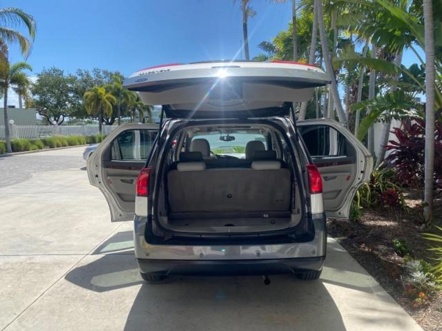 2005 Platinum Metallic /Gray Buick Rendezvous LOW MILES 81,783 3RD ROW (3G5DA03E15S) with an 3.4L 3400 V6 SFI Engine engine, Automatic transmission, located at 4701 North Dixie Hwy, Pompano Beach, FL, 33064, (954) 422-2889, 26.240938, -80.123474 - OUR WEBPAGE FLORIDACARS1.COM HAS OVER 100 PHOTOS AND FREE CARFAX LINK 2005 BUICK RENDEZVOUS CX VIN: 3G5DA03E15S512878 3 G 5 D A 0 3 E 1 5 S 5 1 2 8 7 8 4 DOOR WAGON/SPORT UTILITY 3.4L V6 F GASOLINE FRONT WHEEL DRIVE Top Features Front Seat Heaters Leather Seats Parking Sensors Sunroof(s) Third Row S - Photo#15