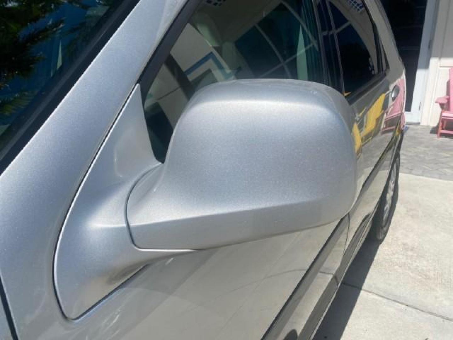 2005 Platinum Metallic /Gray Buick Rendezvous LOW MILES 81,783 3RD ROW (3G5DA03E15S) with an 3.4L 3400 V6 SFI Engine engine, Automatic transmission, located at 4701 North Dixie Hwy, Pompano Beach, FL, 33064, (954) 422-2889, 26.240938, -80.123474 - OUR WEBPAGE FLORIDACARS1.COM HAS OVER 100 PHOTOS AND FREE CARFAX LINK 2005 BUICK RENDEZVOUS CX VIN: 3G5DA03E15S512878 3 G 5 D A 0 3 E 1 5 S 5 1 2 8 7 8 4 DOOR WAGON/SPORT UTILITY 3.4L V6 F GASOLINE FRONT WHEEL DRIVE Top Features Front Seat Heaters Leather Seats Parking Sensors Sunroof(s) Third Row S - Photo#30