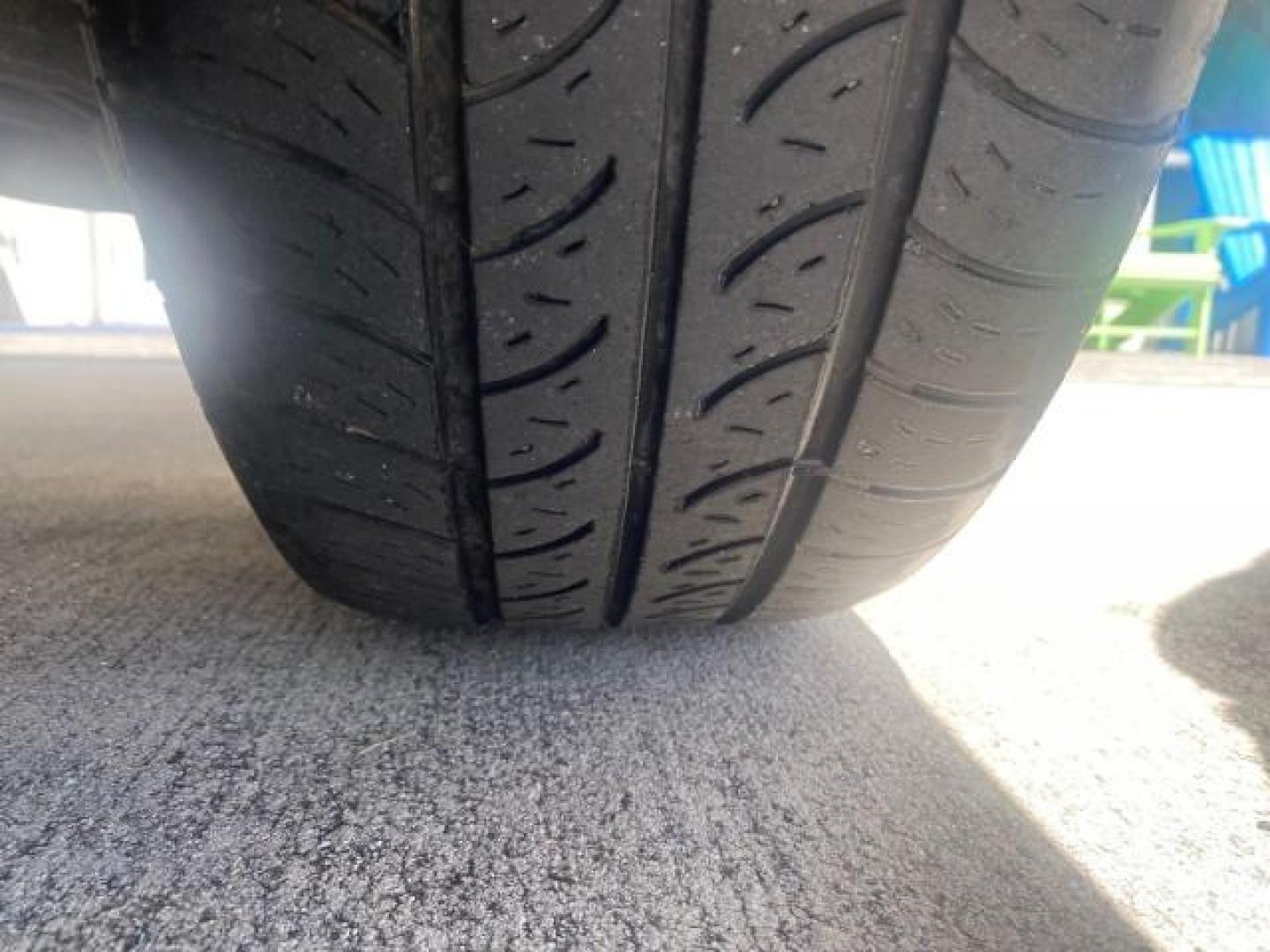 2005 Platinum Metallic /Gray Buick Rendezvous LOW MILES 81,783 3RD ROW (3G5DA03E15S) with an 3.4L 3400 V6 SFI Engine engine, Automatic transmission, located at 4701 North Dixie Hwy, Pompano Beach, FL, 33064, (954) 422-2889, 26.240938, -80.123474 - OUR WEBPAGE FLORIDACARS1.COM HAS OVER 100 PHOTOS AND FREE CARFAX LINK 2005 BUICK RENDEZVOUS CX VIN: 3G5DA03E15S512878 3 G 5 D A 0 3 E 1 5 S 5 1 2 8 7 8 4 DOOR WAGON/SPORT UTILITY 3.4L V6 F GASOLINE FRONT WHEEL DRIVE Top Features Front Seat Heaters Leather Seats Parking Sensors Sunroof(s) Third Row S - Photo#78