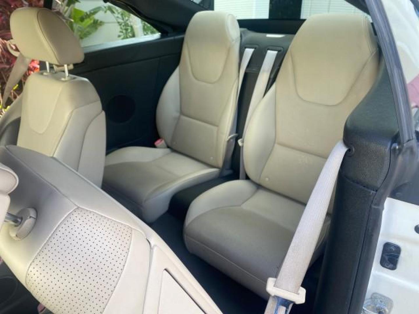 2008 White Diamond Tricoat /Light Taupe Pontiac G6 GT LOW MILES 44,047 (1G2ZH361484) with an 3.9L VVT V6 SFI Engine engine, Automatic transmission, located at 4701 North Dixie Hwy, Pompano Beach, FL, 33064, (954) 422-2889, 26.240938, -80.123474 - OUR WEBPAGE FLORIDACARS1.COM HAS OVER 100 PHOTOS AND FREE CARFAX LINK 2008 PONTIAC G6 GT VIN: 1G2ZH361484136254 1 G 2 Z H 3 6 1 4 8 4 1 3 6 2 5 4 CONVERTIBLE 3.9L V6 F GASOLINE FRONT WHEEL DRIVE Top Features Alloy Wheels Front Seat Heaters Hard Top Leather Seats Monsoon Sound Premium Package Satelli - Photo#14