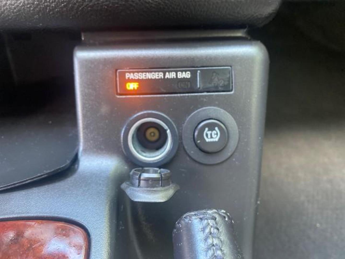2008 White Diamond Tricoat /Light Taupe Pontiac G6 GT LOW MILES 44,047 (1G2ZH361484) with an 3.9L VVT V6 SFI Engine engine, Automatic transmission, located at 4701 North Dixie Hwy, Pompano Beach, FL, 33064, (954) 422-2889, 26.240938, -80.123474 - OUR WEBPAGE FLORIDACARS1.COM HAS OVER 100 PHOTOS AND FREE CARFAX LINK 2008 PONTIAC G6 GT VIN: 1G2ZH361484136254 1 G 2 Z H 3 6 1 4 8 4 1 3 6 2 5 4 CONVERTIBLE 3.9L V6 F GASOLINE FRONT WHEEL DRIVE Top Features Alloy Wheels Front Seat Heaters Hard Top Leather Seats Monsoon Sound Premium Package Satelli - Photo#51