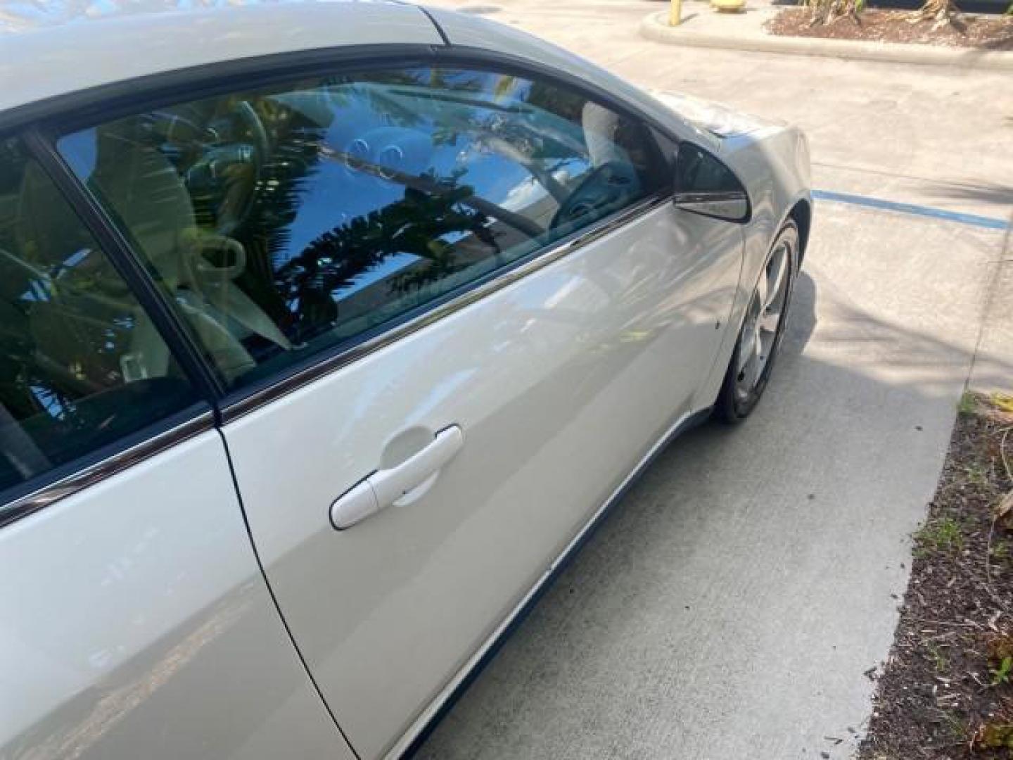 2008 White Diamond Tricoat /Light Taupe Pontiac G6 GT LOW MILES 44,047 (1G2ZH361484) with an 3.9L VVT V6 SFI Engine engine, Automatic transmission, located at 4701 North Dixie Hwy, Pompano Beach, FL, 33064, (954) 422-2889, 26.240938, -80.123474 - OUR WEBPAGE FLORIDACARS1.COM HAS OVER 100 PHOTOS AND FREE CARFAX LINK 2008 PONTIAC G6 GT VIN: 1G2ZH361484136254 1 G 2 Z H 3 6 1 4 8 4 1 3 6 2 5 4 CONVERTIBLE 3.9L V6 F GASOLINE FRONT WHEEL DRIVE Top Features Alloy Wheels Front Seat Heaters Hard Top Leather Seats Monsoon Sound Premium Package Satelli - Photo#87