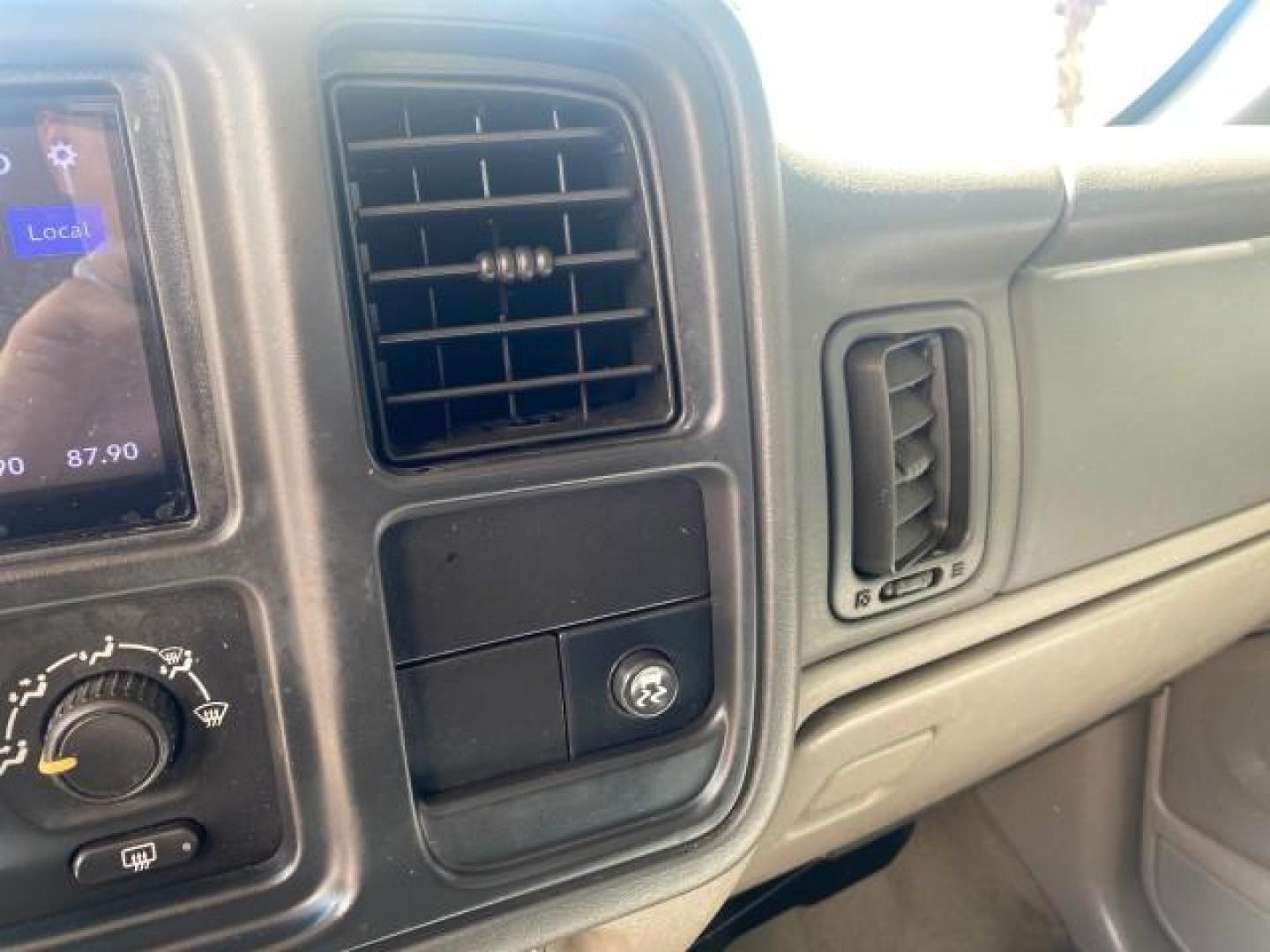 2006 Bermuda Blue Metallic /Gray/Drk Charcoal Chevrolet Avalanche LS LOW MILES 66,207 FLORIDA (3GNEC12Z56G) with an 5.3L Vortec 5300 V8 SFI Flex-Fuel Engine engine, Automatic transmission, located at 4701 North Dixie Hwy, Pompano Beach, FL, 33064, (954) 422-2889, 26.240938, -80.123474 - OUR WEBPAGE FLORIDACARS1.COM HAS OVER 100 PHOTOS AND FREE CARFAX LINK 2006 CHEVROLET AVALANCHE LS 1500 VIN: 3GNEC12Z56G117650 3 G N E C 1 2 Z 5 6 G 1 1 7 6 5 0 SPORT PICKUP 5.3L V8 F FLEX FUEL REAR WHEEL DRIVE Top Features Alloy Wheels Bed Cover Bed Liner Cloth Seats Rear Entertainment System Tow Hi - Photo#63