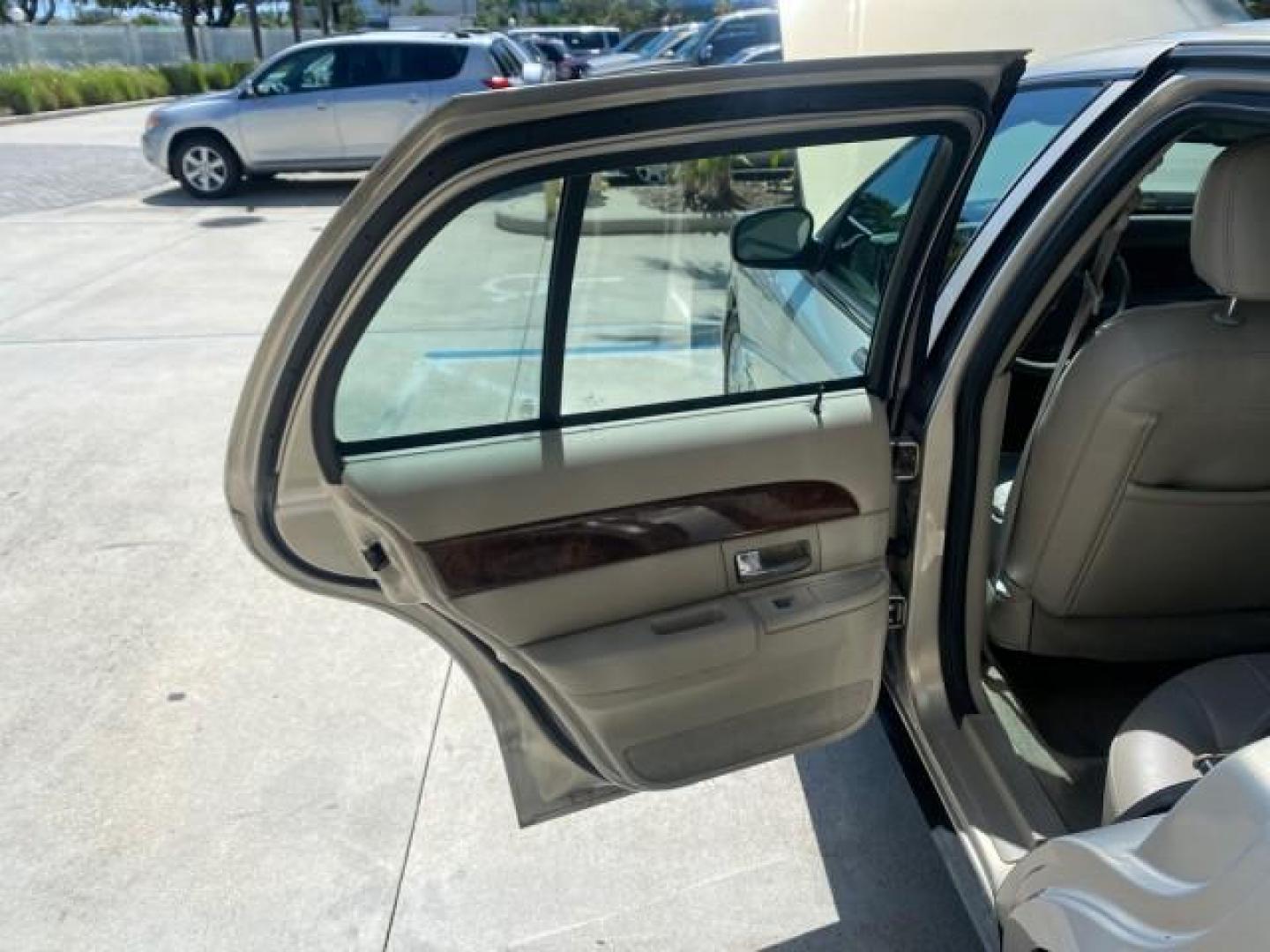 2009 Light Ice Blue Metallic /Light camel Mercury Grand Marquis LS 1 FL LOW MILES 50,955 (2MEHM75V59X) with an 4.6L OHC SEFI FFV V8 Engine engine, Automatic transmission, located at 4701 North Dixie Hwy, Pompano Beach, FL, 33064, (954) 422-2889, 26.240938, -80.123474 - OUR WEBPAGE FLORIDACARS1.COM HAS OVER 100 PHOTOS AND FREE CARFAX LINK 2009 MERCURY GRAND MARQUIS LS VIN: 2MEHM75V59X636303 2 M E H M 7 5 V 5 9 X 6 3 6 3 0 3 SEDAN 4 DR 4.6L V8 F SOHC 16V FLEX FUEL REAR WHEEL DRIVE Top Features Alloy Wheels Leather Seats Basic Features ABS Brakes AM/FM Stereo Air Con - Photo#13