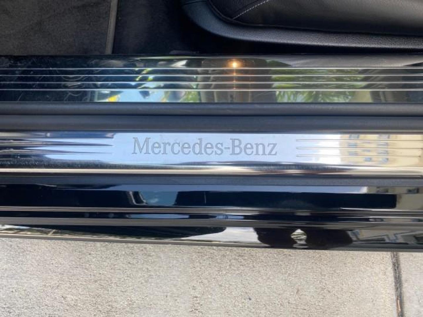 2020 Black /Black Mercedes-Benz SL 450 1 OWNER LOW MILES 18,591 (W1KJK6GA6LF) with an 3.0L Bi-Turbo V6 Engine engine, Automatic transmission, located at 4701 North Dixie Hwy, Pompano Beach, FL, 33064, (954) 422-2889, 26.240938, -80.123474 - OUR WEBPAGE FLORIDACARS1.COM HAS OVER 100 PHOTOS AND FREE CARFAX LINK 2020 MERCEDES-BENZ SL-CLASS SL 450 VIN: W1KJK6GA6LF060243 W 1 K J K 6 G A 6 L F 0 6 0 2 4 3 CONVERTIBLE HARD TOP 3.0L V6 GASOLINE REAR WHEEL DRIVE Highlighted Features AMG PACKAGE HARD TOP RETRACTABLE WITH SUNROOF AMBIENT LIGHTING - Photo#35
