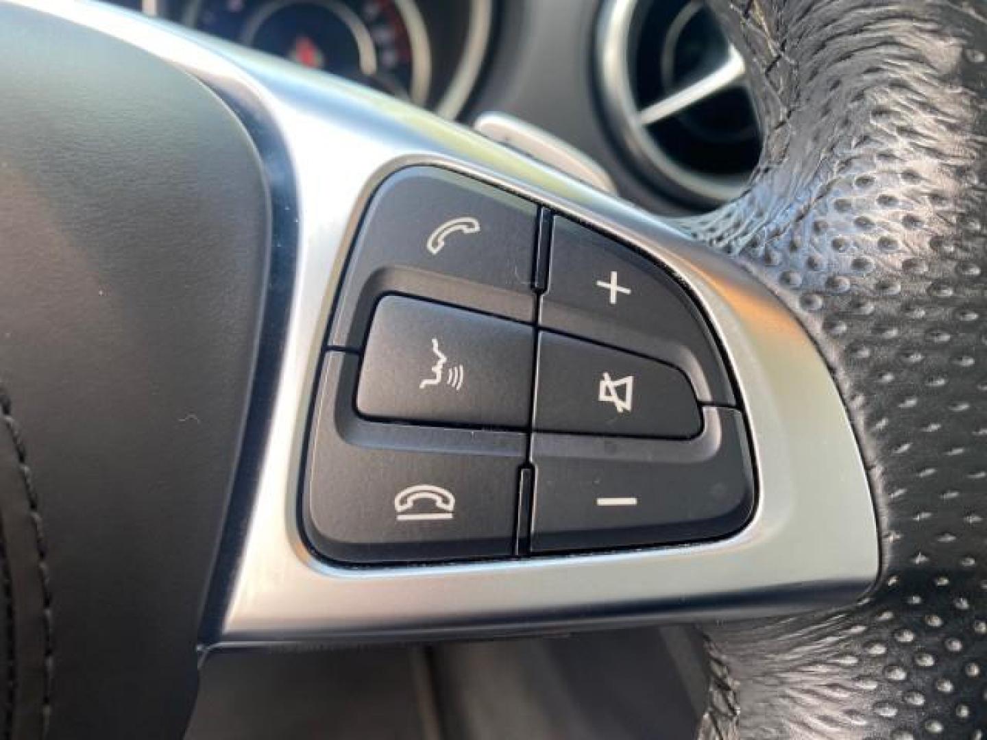 2020 Black /Black Mercedes-Benz SL 450 1 OWNER LOW MILES 18,591 (W1KJK6GA6LF) with an 3.0L Bi-Turbo V6 Engine engine, Automatic transmission, located at 4701 North Dixie Hwy, Pompano Beach, FL, 33064, (954) 422-2889, 26.240938, -80.123474 - OUR WEBPAGE FLORIDACARS1.COM HAS OVER 100 PHOTOS AND FREE CARFAX LINK 2020 MERCEDES-BENZ SL-CLASS SL 450 VIN: W1KJK6GA6LF060243 W 1 K J K 6 G A 6 L F 0 6 0 2 4 3 CONVERTIBLE HARD TOP 3.0L V6 GASOLINE REAR WHEEL DRIVE Highlighted Features AMG PACKAGE HARD TOP RETRACTABLE WITH SUNROOF AMBIENT LIGHTING - Photo#44