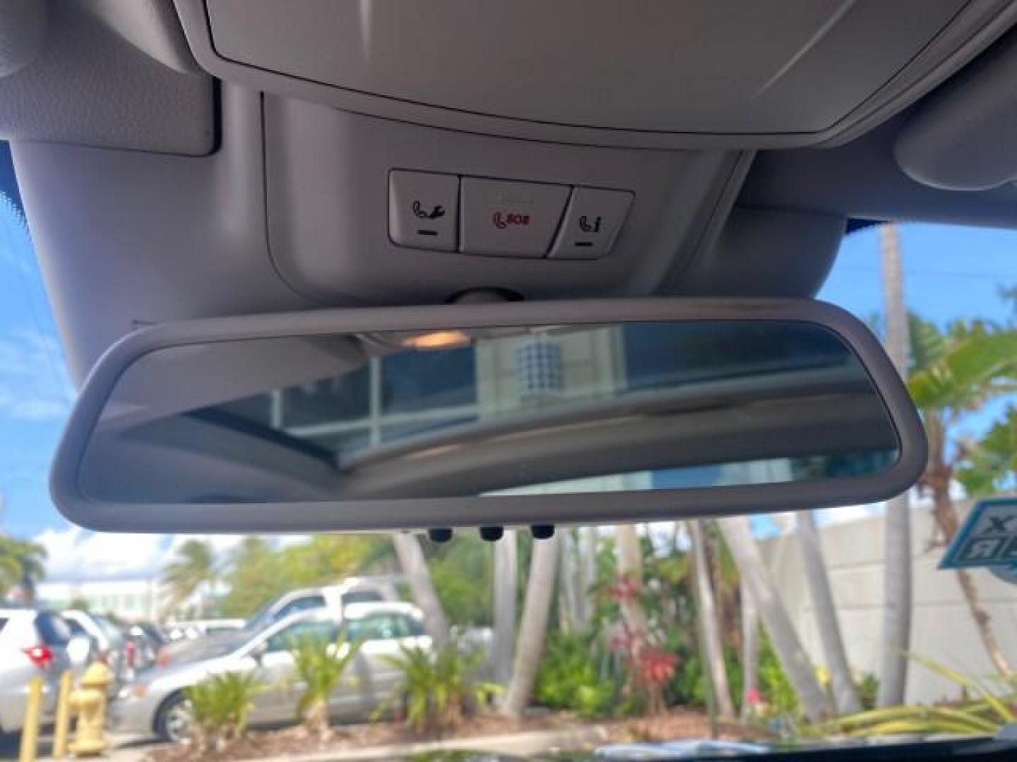 2020 Black /Black Mercedes-Benz SL 450 1 OWNER LOW MILES 18,591 (W1KJK6GA6LF) with an 3.0L Bi-Turbo V6 Engine engine, Automatic transmission, located at 4701 North Dixie Hwy, Pompano Beach, FL, 33064, (954) 422-2889, 26.240938, -80.123474 - OUR WEBPAGE FLORIDACARS1.COM HAS OVER 100 PHOTOS AND FREE CARFAX LINK 2020 MERCEDES-BENZ SL-CLASS SL 450 VIN: W1KJK6GA6LF060243 W 1 K J K 6 G A 6 L F 0 6 0 2 4 3 CONVERTIBLE HARD TOP 3.0L V6 GASOLINE REAR WHEEL DRIVE Highlighted Features AMG PACKAGE HARD TOP RETRACTABLE WITH SUNROOF AMBIENT LIGHTING - Photo#59