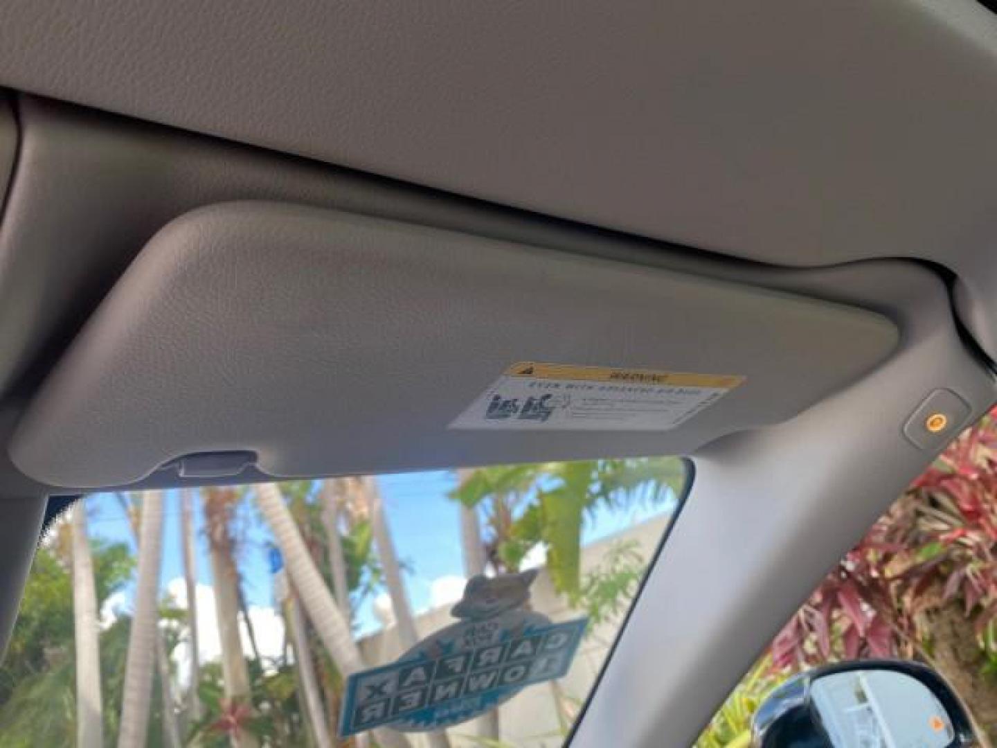 2020 Black /Black Mercedes-Benz SL 450 1 OWNER LOW MILES 18,591 (W1KJK6GA6LF) with an 3.0L Bi-Turbo V6 Engine engine, Automatic transmission, located at 4701 North Dixie Hwy, Pompano Beach, FL, 33064, (954) 422-2889, 26.240938, -80.123474 - OUR WEBPAGE FLORIDACARS1.COM HAS OVER 100 PHOTOS AND FREE CARFAX LINK 2020 MERCEDES-BENZ SL-CLASS SL 450 VIN: W1KJK6GA6LF060243 W 1 K J K 6 G A 6 L F 0 6 0 2 4 3 CONVERTIBLE HARD TOP 3.0L V6 GASOLINE REAR WHEEL DRIVE Highlighted Features AMG PACKAGE HARD TOP RETRACTABLE WITH SUNROOF AMBIENT LIGHTING - Photo#62