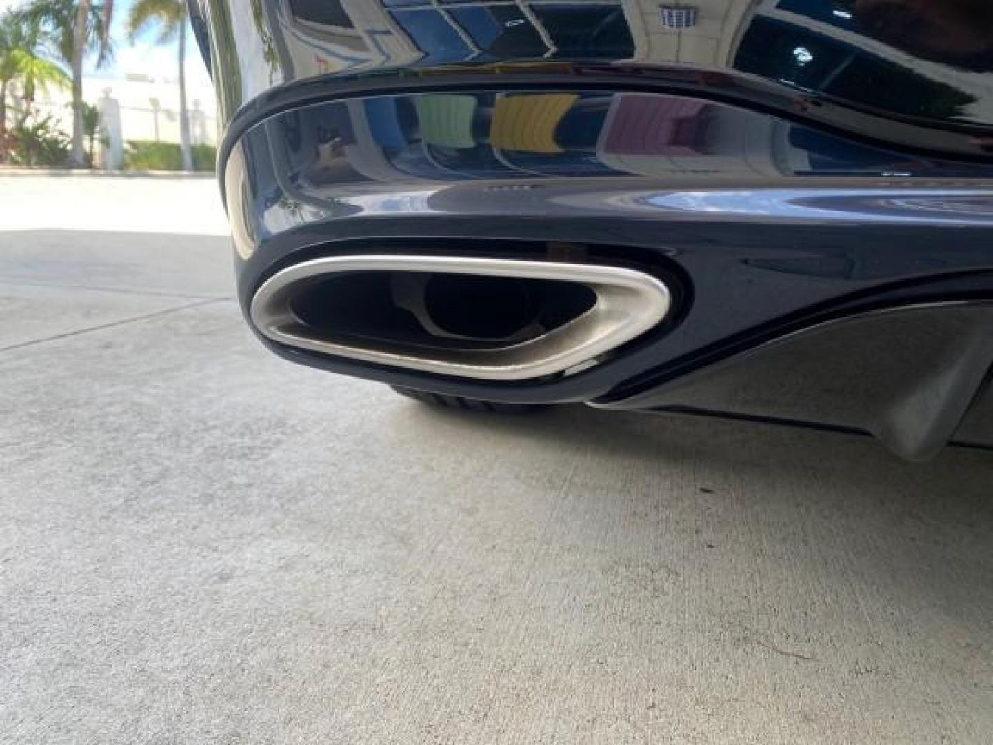 2020 Black /Black Mercedes-Benz SL 450 1 OWNER LOW MILES 18,591 (W1KJK6GA6LF) with an 3.0L Bi-Turbo V6 Engine engine, Automatic transmission, located at 4701 North Dixie Hwy, Pompano Beach, FL, 33064, (954) 422-2889, 26.240938, -80.123474 - OUR WEBPAGE FLORIDACARS1.COM HAS OVER 100 PHOTOS AND FREE CARFAX LINK 2020 MERCEDES-BENZ SL-CLASS SL 450 VIN: W1KJK6GA6LF060243 W 1 K J K 6 G A 6 L F 0 6 0 2 4 3 CONVERTIBLE HARD TOP 3.0L V6 GASOLINE REAR WHEEL DRIVE Highlighted Features AMG PACKAGE HARD TOP RETRACTABLE WITH SUNROOF AMBIENT LIGHTING - Photo#78
