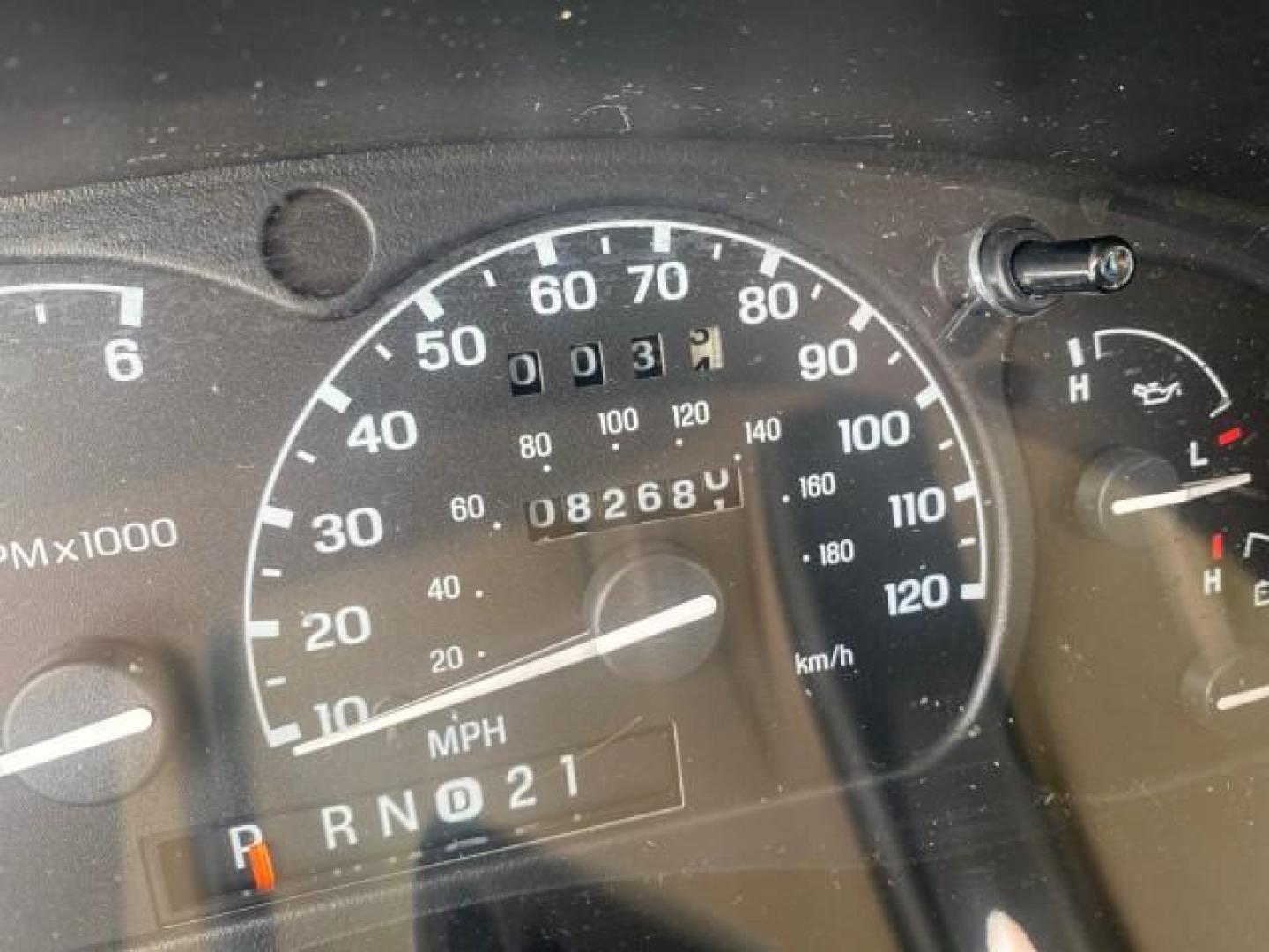 1999 Oxford White /Prairie Tan Mercury Mountaineer 1 OWNER FL LOW MILES (4M2DU52P6XU) with an 5.0L SEFI V8 Engine engine, Automatic transmission, located at 4701 North Dixie Hwy, Pompano Beach, FL, 33064, (954) 422-2889, 26.240938, -80.123474 - OUR WEBPAGE FLORIDACARS1.COM HAS OVER 100 PHOTOS AND FREE CARFAX LINK 1999 MERCURY MOUNTAINEER VIN: 4M2DU52P6XUJ01084 4 M 2 D U 5 2 P 6 X U J 0 1 0 8 4 4 DOOR WAGON/SPORT UTILITY WE ORDERED A NEW GLOVE BOX COVER 5.0L V8 F GASOLINE REAR WHEEL DRIVE Top Features Alloy Wheels Leather Seats Running Boar - Photo#18