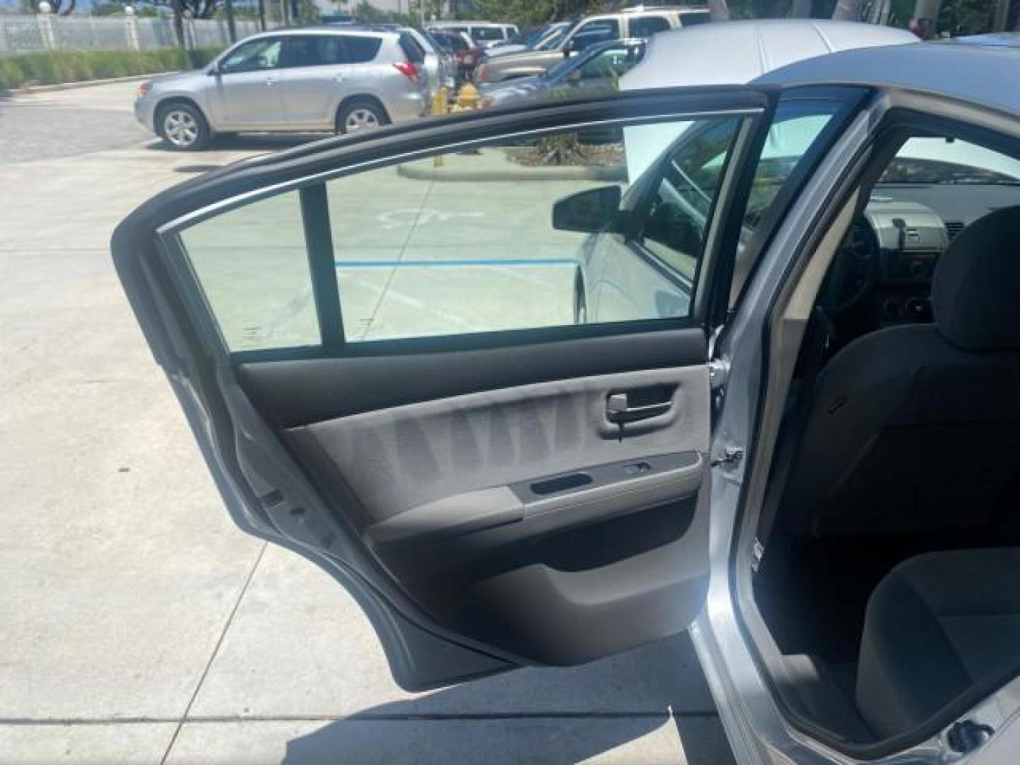2009 Fresh Powder /Beige Nissan Sentra 2.0 SL 1 OWNER LOW MILES 37,645 (3N1AB61EX9L) with an 2.0L DOHC 16-Valve SMPI I4 Engine engine, Automatic transmission, located at 4701 North Dixie Hwy, Pompano Beach, FL, 33064, (954) 422-2889, 26.240938, -80.123474 - OUR WEBPAGE FLORIDACARS1.COM HAS OVER 100 PHOTOS AND FREE CARFAX LINK 2009 NISSAN SENTRA 2.0 30 MPG VIN: 3N1AB61EX9L688751 3 N 1 A B 6 1 E X 9 L 6 8 8 7 5 1 SEDAN 4 DR 2.0L I4 F DOHC 16V GASOLINE FRONT WHEEL DRIVE Top Features Cloth Seats Basic Features ABS Brakes AM/FM Stereo Air Conditioning Autom - Photo#13