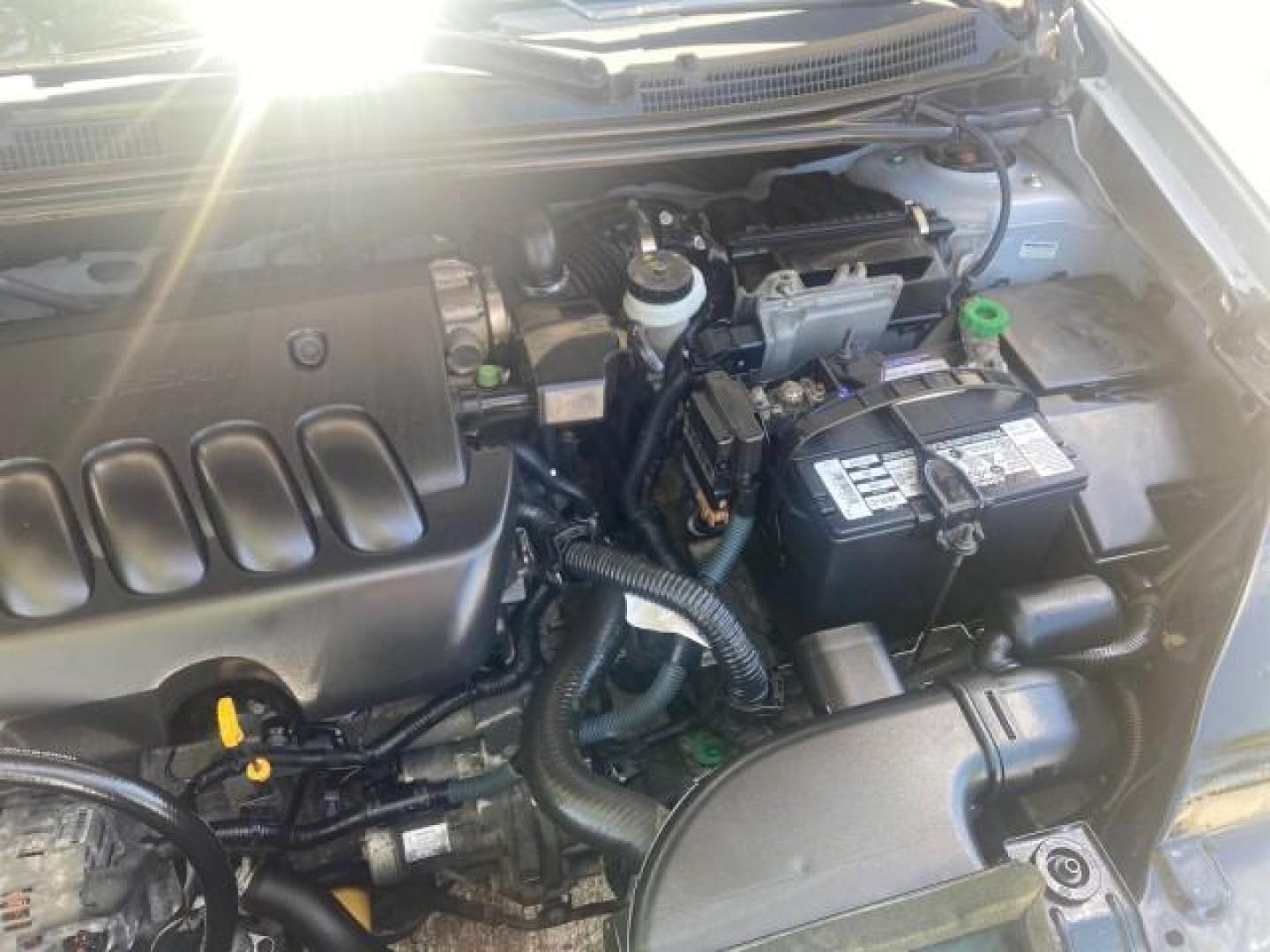 2009 Fresh Powder /Beige Nissan Sentra 2.0 SL 1 OWNER LOW MILES 37,645 (3N1AB61EX9L) with an 2.0L DOHC 16-Valve SMPI I4 Engine engine, Automatic transmission, located at 4701 North Dixie Hwy, Pompano Beach, FL, 33064, (954) 422-2889, 26.240938, -80.123474 - OUR WEBPAGE FLORIDACARS1.COM HAS OVER 100 PHOTOS AND FREE CARFAX LINK 2009 NISSAN SENTRA 2.0 30 MPG VIN: 3N1AB61EX9L688751 3 N 1 A B 6 1 E X 9 L 6 8 8 7 5 1 SEDAN 4 DR 2.0L I4 F DOHC 16V GASOLINE FRONT WHEEL DRIVE Top Features Cloth Seats Basic Features ABS Brakes AM/FM Stereo Air Conditioning Autom - Photo#26