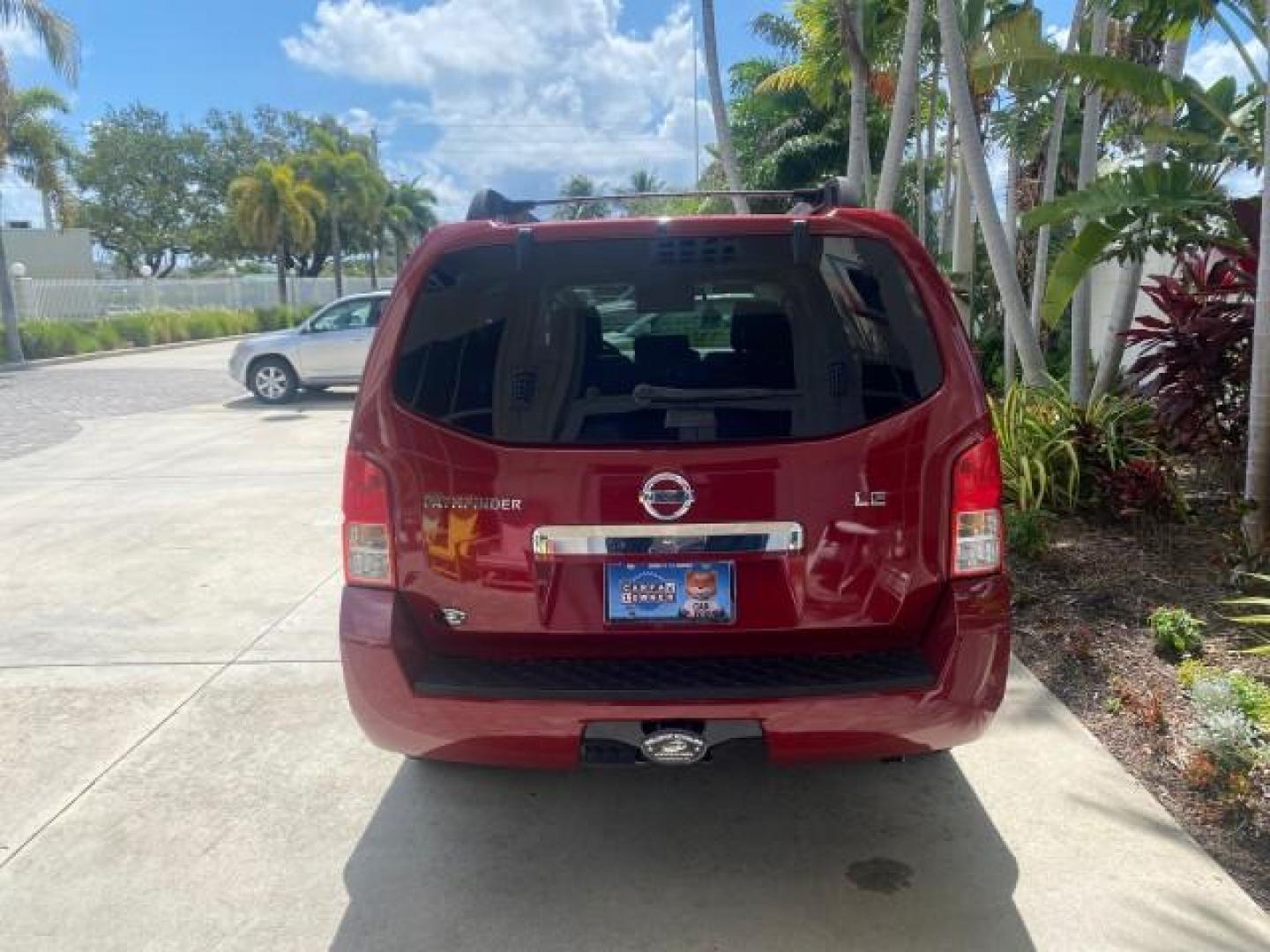 2011 Red Brick /Graphite Nissan Pathfinder LE 1 OWNER LOW MILES 54,257 (5N1AR1NN2BC) with an 4.0L DOHC 24-Valve V6 Engine engine, Automatic transmission, located at 4701 North Dixie Hwy, Pompano Beach, FL, 33064, (954) 422-2889, 26.240938, -80.123474 - OUR WEBPAGE FLORIDACARS1.COM HAS OVER 100 PHOTOS AND FREE CARFAX LINK 2011 NISSAN PATHFINDER S VIN: 5N1AR1NN2BC610435 5 N 1 A R 1 N N 2 B C 6 1 0 4 3 5 4 DOOR WAGON/SPORT UTILITY 4.0L V6 F DOHC 24V GASOLINE REAR WHEEL DRIVE Top Features Alloy Wheels BOSE Sound System Fold-Away Third Row Front Seat H - Photo#87