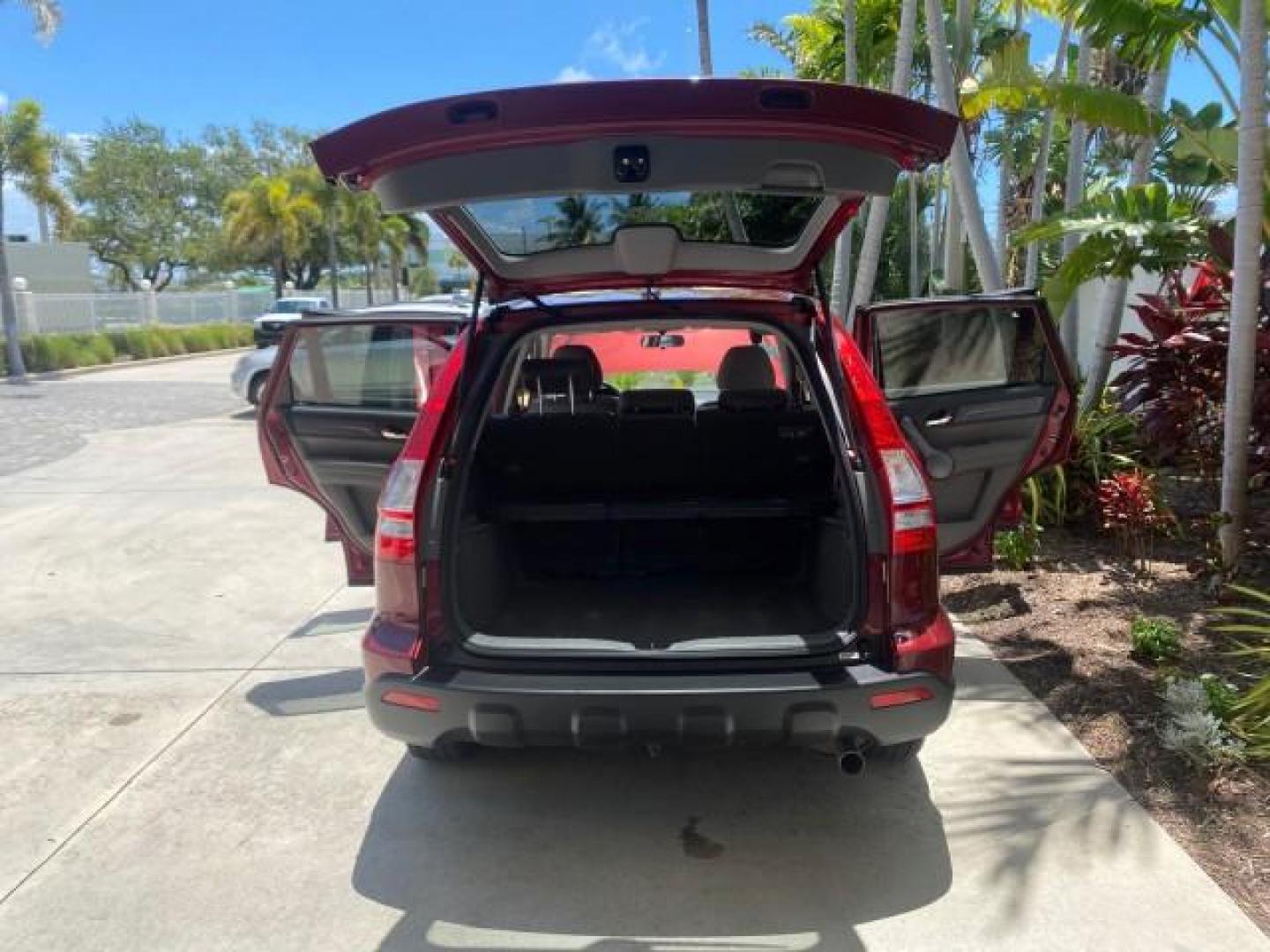 2008 Tango Red Pearl /Gray Honda CR-V EX-L LOW MILES 67,975 (JHLRE38708C) with an 2.4L DOHC MPFI 16-Valve i-VTEC I4 Engine engine, Automatic transmission, located at 4701 North Dixie Hwy, Pompano Beach, FL, 33064, (954) 422-2889, 26.240938, -80.123474 - OUR WEBPAGE FLORIDACARS1.COM HAS OVER 100 PHOTOS AND FREE CARFAX LINK 2008 HONDA CR-V EX-L VIN:JHLRE38708C027319 4 DOOR WAGON/SPORT UTILITY 2.4L I4 F DOHC 16V GASOLINE FRONT WHEEL DRIVE Top Features Alloy Wheels Front Seat Heaters Leather Seats Running Boards Satellite Radio Ready Sunroof(s) Basic F - Photo#15