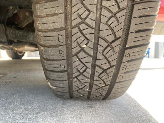 2008 Tango Red Pearl /Gray Honda CR-V EX-L LOW MILES 67,980 (JHLRE38708C) with an 2.4L DOHC MPFI 16-Valve i-VTEC I4 Engine engine, Automatic transmission, located at 4701 North Dixie Hwy, Pompano Beach, FL, 33064, (954) 422-2889, 26.240938, -80.123474 - OUR WEBPAGE FLORIDACARS1.COM HAS OVER 100 PHOTOS AND FREE CARFAX LINK 2008 HONDA CR-V EX-L VIN:JHLRE38708C027319 4 DOOR WAGON/SPORT UTILITY 2.4L I4 F DOHC 16V GASOLINE FRONT WHEEL DRIVE Top Features Alloy Wheels Front Seat Heaters Leather Seats Running Boards Satellite Radio Ready Sunroof(s) Basic F - Photo#20