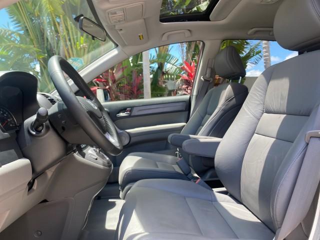 2008 Tango Red Pearl /Gray Honda CR-V EX-L LOW MILES 67,980 (JHLRE38708C) with an 2.4L DOHC MPFI 16-Valve i-VTEC I4 Engine engine, Automatic transmission, located at 4701 North Dixie Hwy, Pompano Beach, FL, 33064, (954) 422-2889, 26.240938, -80.123474 - OUR WEBPAGE FLORIDACARS1.COM HAS OVER 100 PHOTOS AND FREE CARFAX LINK 2008 HONDA CR-V EX-L VIN:JHLRE38708C027319 4 DOOR WAGON/SPORT UTILITY 2.4L I4 F DOHC 16V GASOLINE FRONT WHEEL DRIVE Top Features Alloy Wheels Front Seat Heaters Leather Seats Running Boards Satellite Radio Ready Sunroof(s) Basic F - Photo#34