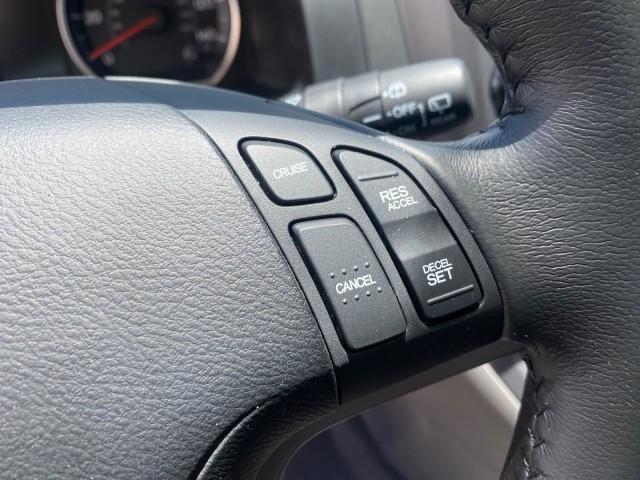 2008 Tango Red Pearl /Gray Honda CR-V EX-L LOW MILES 67,980 (JHLRE38708C) with an 2.4L DOHC MPFI 16-Valve i-VTEC I4 Engine engine, Automatic transmission, located at 4701 North Dixie Hwy, Pompano Beach, FL, 33064, (954) 422-2889, 26.240938, -80.123474 - OUR WEBPAGE FLORIDACARS1.COM HAS OVER 100 PHOTOS AND FREE CARFAX LINK 2008 HONDA CR-V EX-L VIN:JHLRE38708C027319 4 DOOR WAGON/SPORT UTILITY 2.4L I4 F DOHC 16V GASOLINE FRONT WHEEL DRIVE Top Features Alloy Wheels Front Seat Heaters Leather Seats Running Boards Satellite Radio Ready Sunroof(s) Basic F - Photo#40