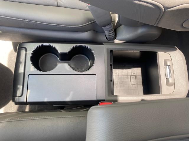 2008 Tango Red Pearl /Gray Honda CR-V EX-L LOW MILES 67,980 (JHLRE38708C) with an 2.4L DOHC MPFI 16-Valve i-VTEC I4 Engine engine, Automatic transmission, located at 4701 North Dixie Hwy, Pompano Beach, FL, 33064, (954) 422-2889, 26.240938, -80.123474 - OUR WEBPAGE FLORIDACARS1.COM HAS OVER 100 PHOTOS AND FREE CARFAX LINK 2008 HONDA CR-V EX-L VIN:JHLRE38708C027319 4 DOOR WAGON/SPORT UTILITY 2.4L I4 F DOHC 16V GASOLINE FRONT WHEEL DRIVE Top Features Alloy Wheels Front Seat Heaters Leather Seats Running Boards Satellite Radio Ready Sunroof(s) Basic F - Photo#53