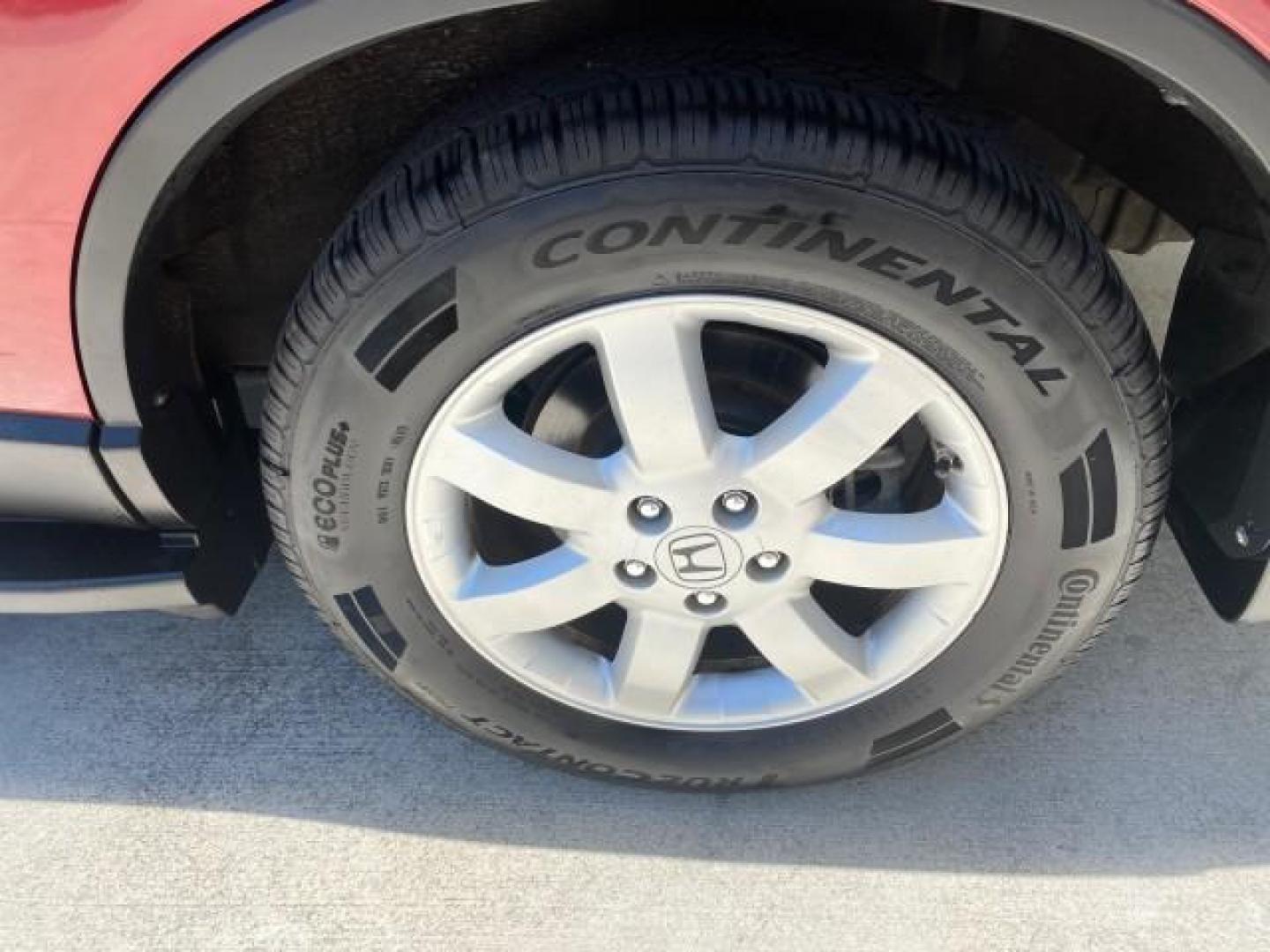 2008 Tango Red Pearl /Gray Honda CR-V EX-L LOW MILES 67,975 (JHLRE38708C) with an 2.4L DOHC MPFI 16-Valve i-VTEC I4 Engine engine, Automatic transmission, located at 4701 North Dixie Hwy, Pompano Beach, FL, 33064, (954) 422-2889, 26.240938, -80.123474 - OUR WEBPAGE FLORIDACARS1.COM HAS OVER 100 PHOTOS AND FREE CARFAX LINK 2008 HONDA CR-V EX-L VIN:JHLRE38708C027319 4 DOOR WAGON/SPORT UTILITY 2.4L I4 F DOHC 16V GASOLINE FRONT WHEEL DRIVE Top Features Alloy Wheels Front Seat Heaters Leather Seats Running Boards Satellite Radio Ready Sunroof(s) Basic F - Photo#79